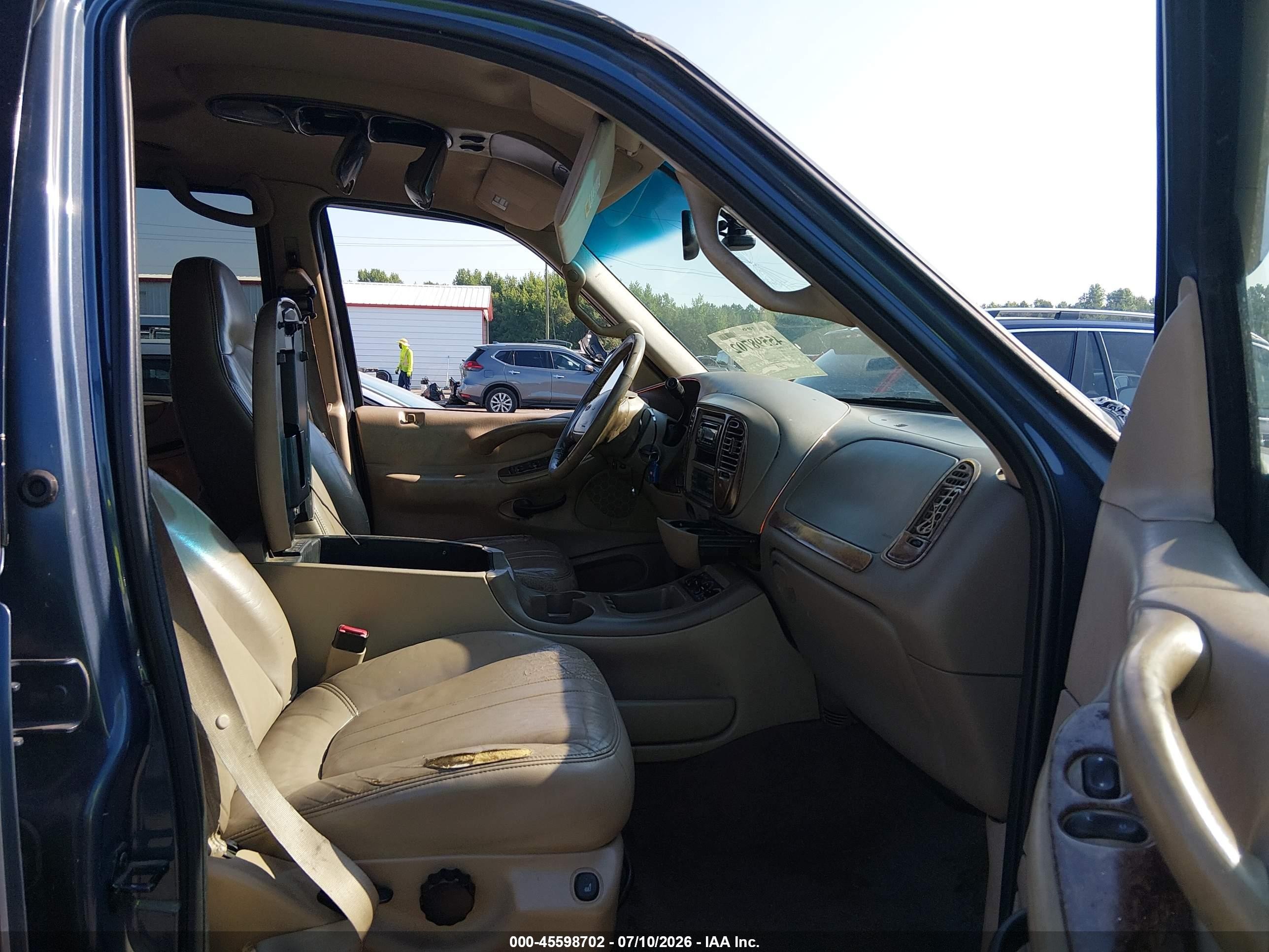 2000 Ford Expedition Eddie Bauer Blue vin: 1FMPU18L8YLA02351