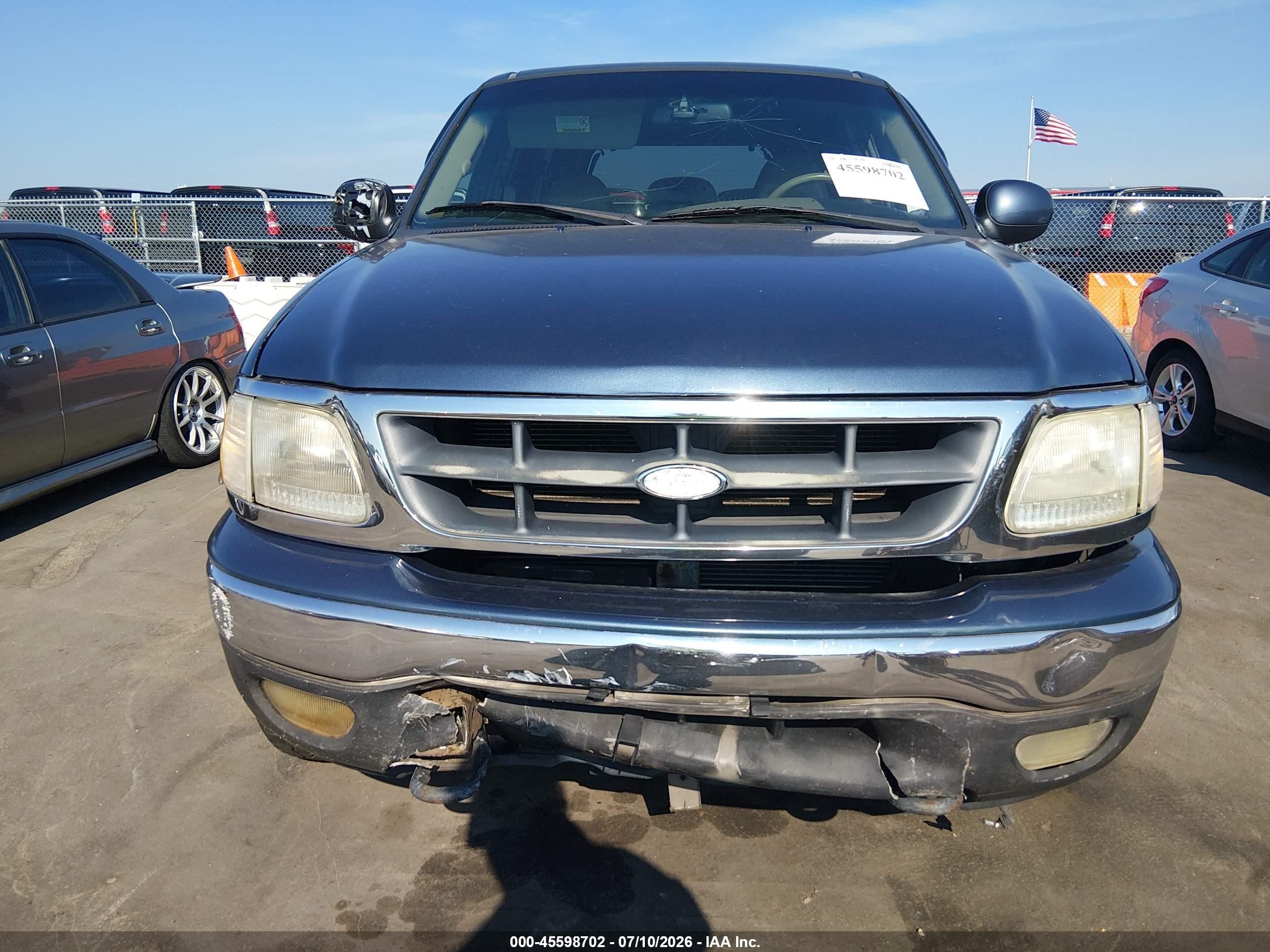 2000 Ford Expedition Eddie Bauer Blue vin: 1FMPU18L8YLA02351