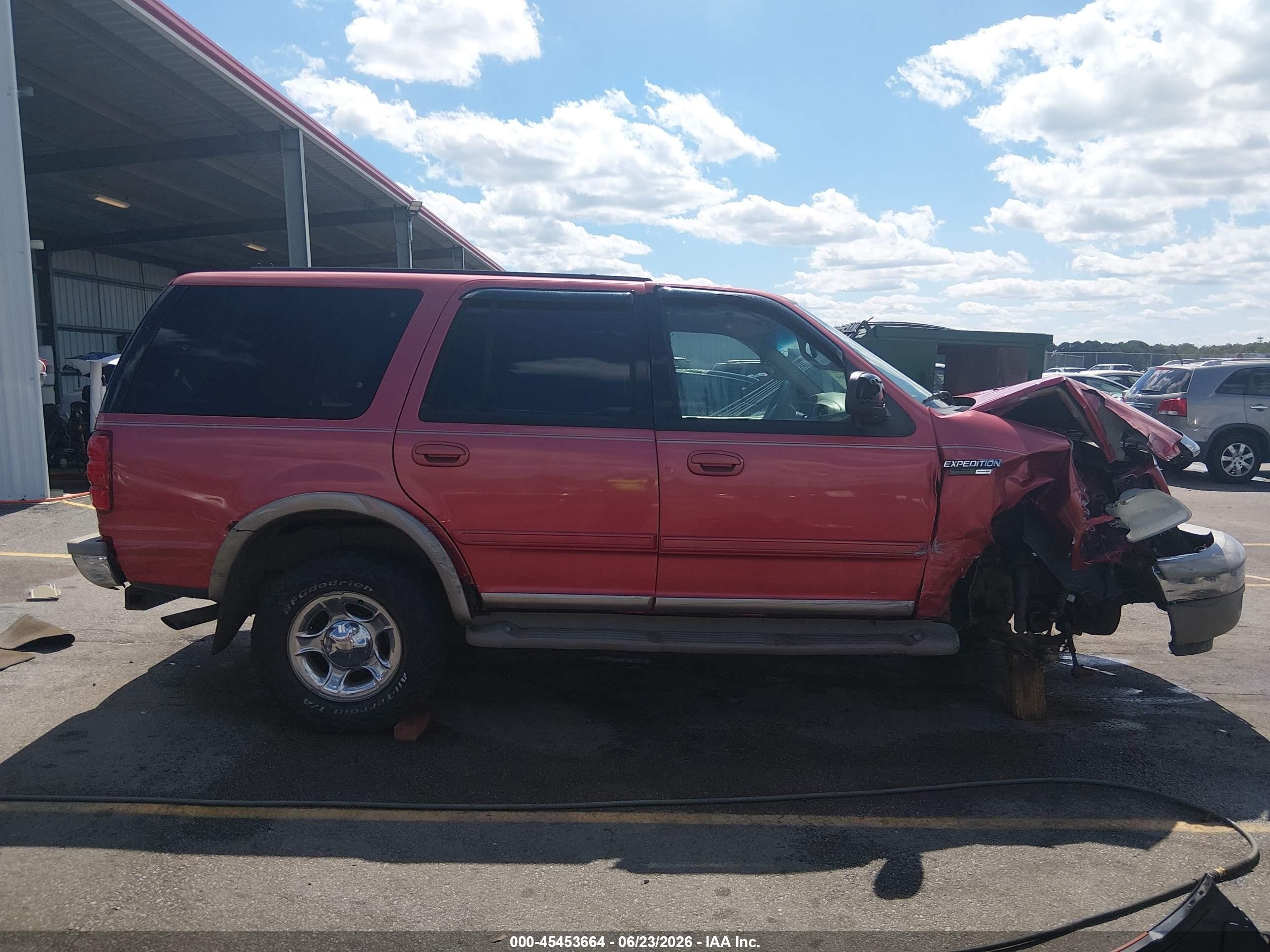 2001 Ford Expedition Eddie Bauer Red vin: 1FMPU18L91LB24559