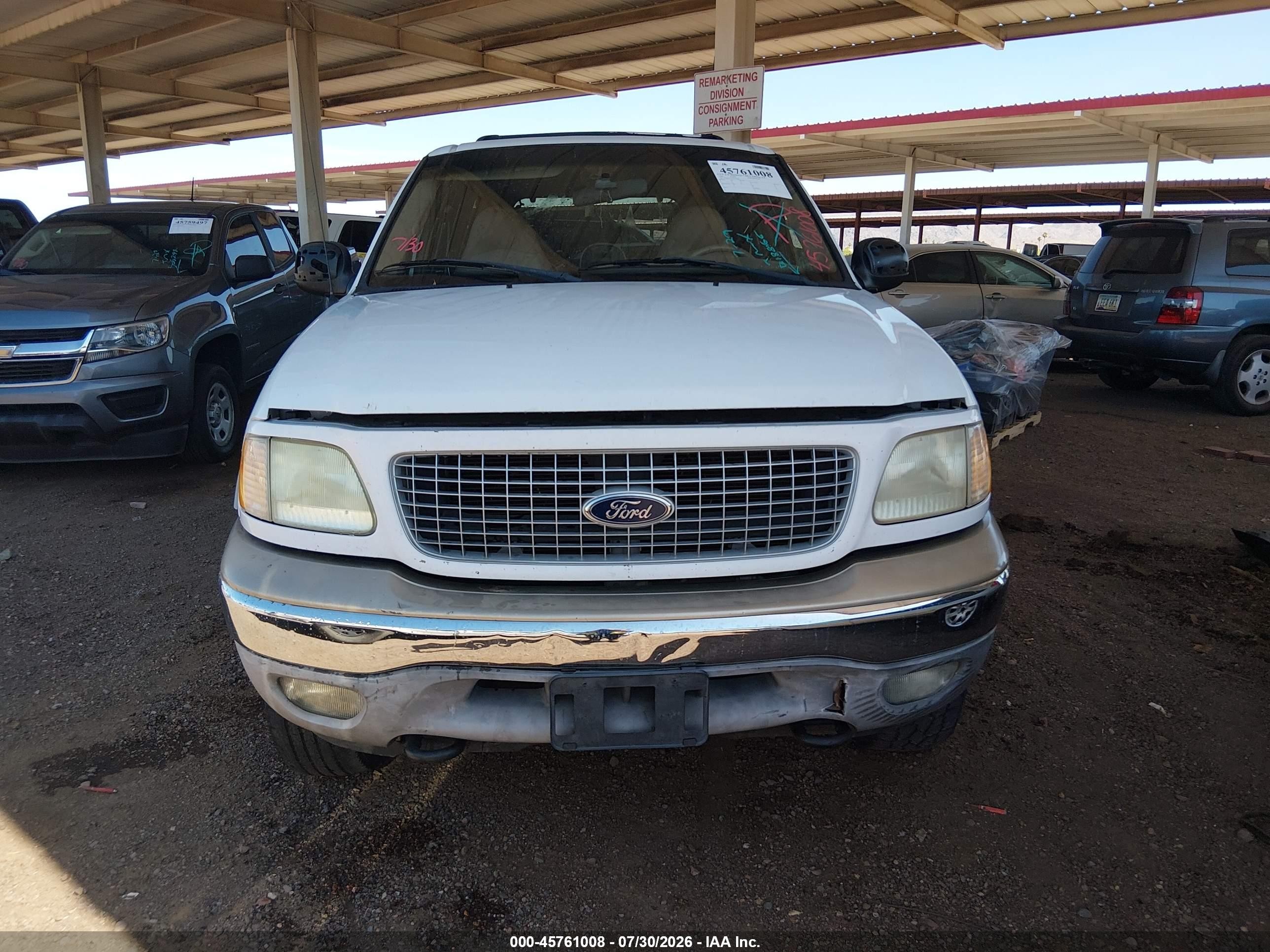 1999 Ford Expedition Eddie Bauer/xlt White vin: 1FMPU18L9XLB18866
