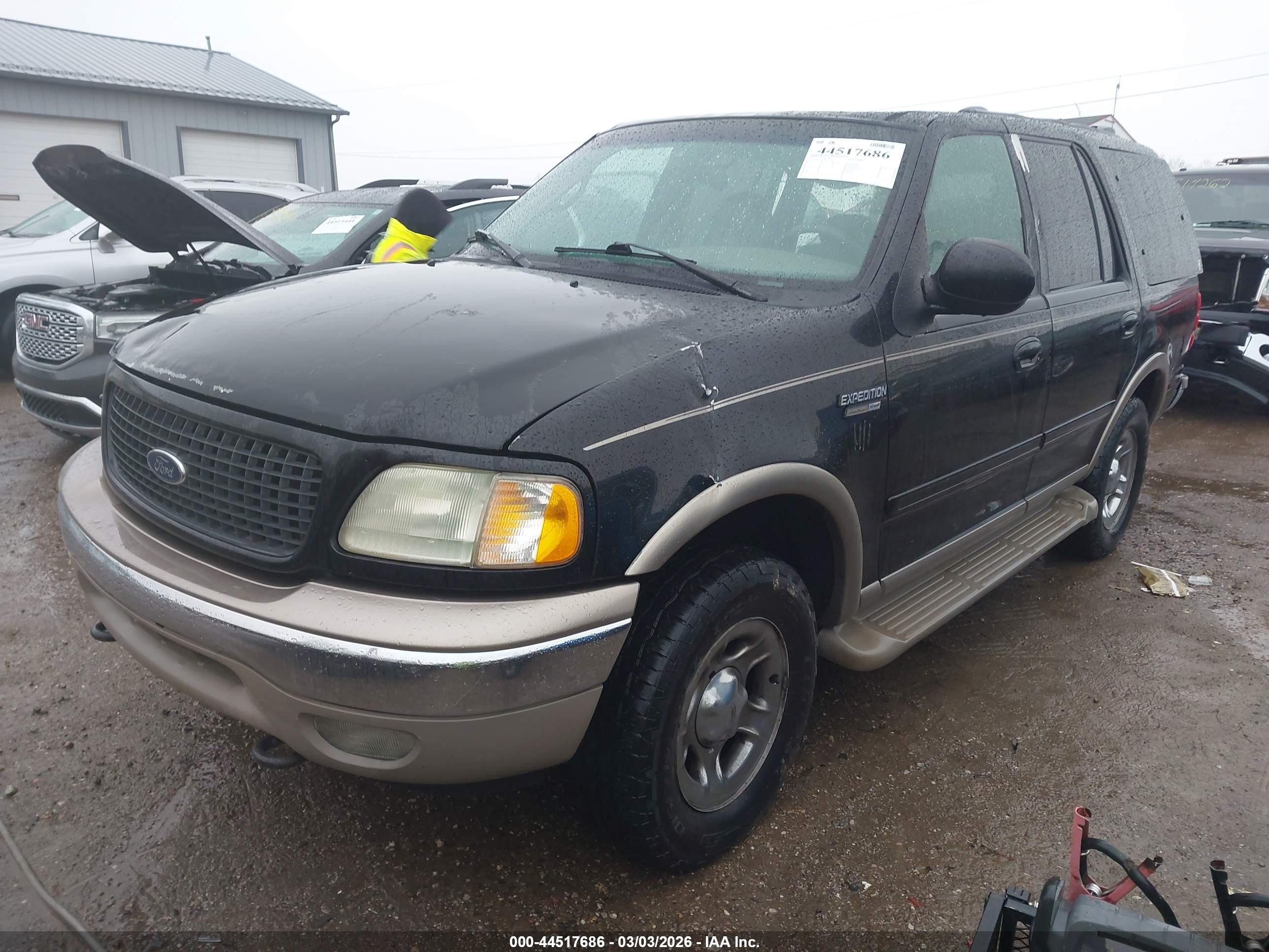 2002 Ford Expedition Eddie Bauer Black vin: 1FMPU18LX2LA55463