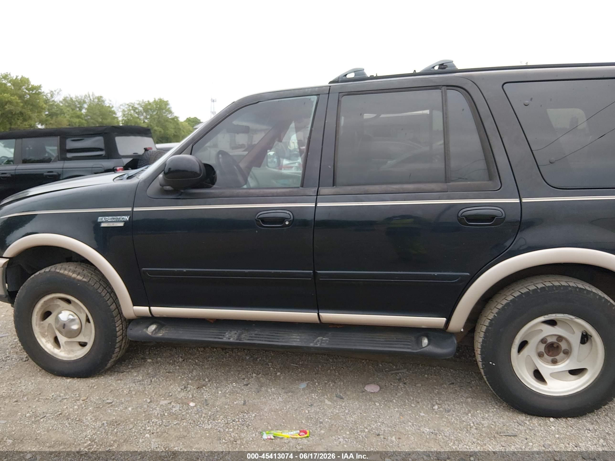 1998 Ford Expedition Eddie Bauer/xlt Black vin: 1FMPU18LXWLA99551
