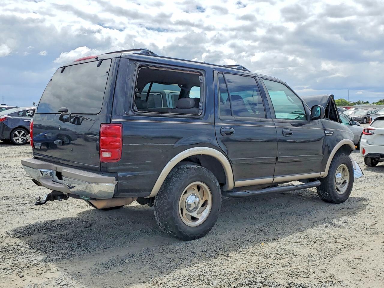 1998 Ford Expedition Black vin: 1FMPU18LXWLB05204