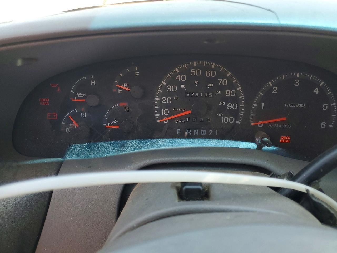 1998 Ford Expedition Blue vin: 1FMPU18LXWLC18537