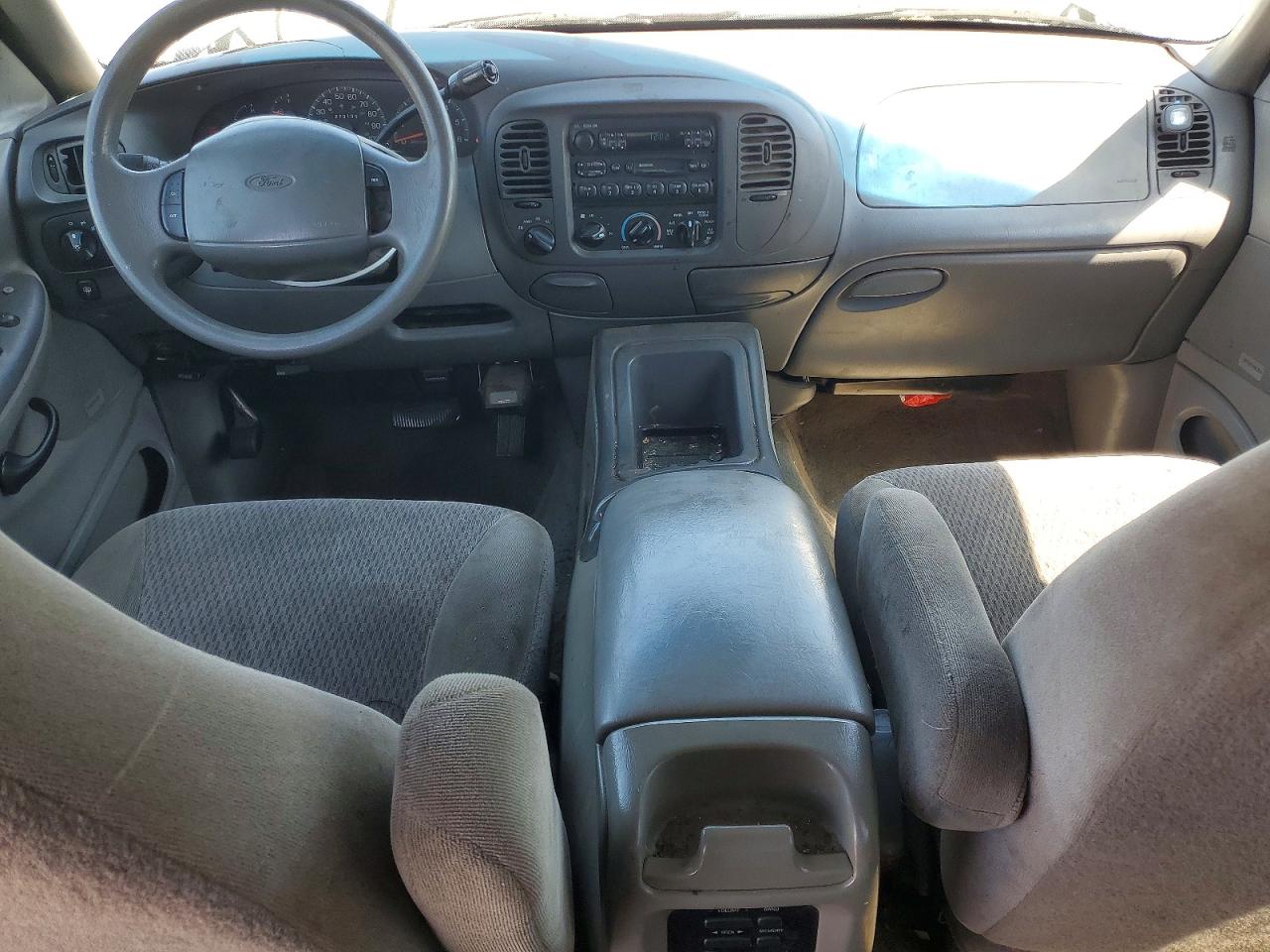 1998 Ford Expedition Blue vin: 1FMPU18LXWLC18537