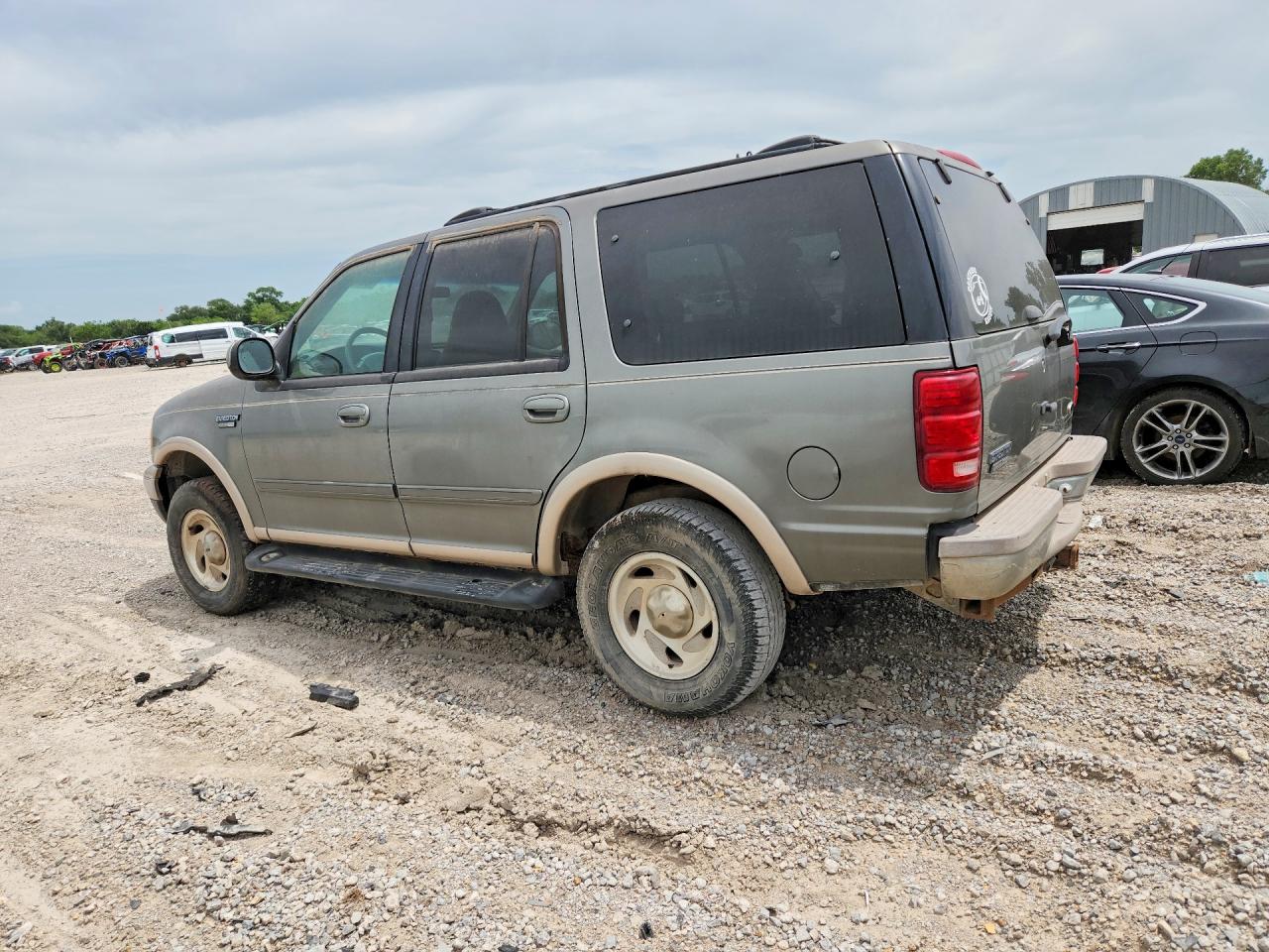1999 Ford Expedition Gold vin: 1FMPU18LXXLA74943