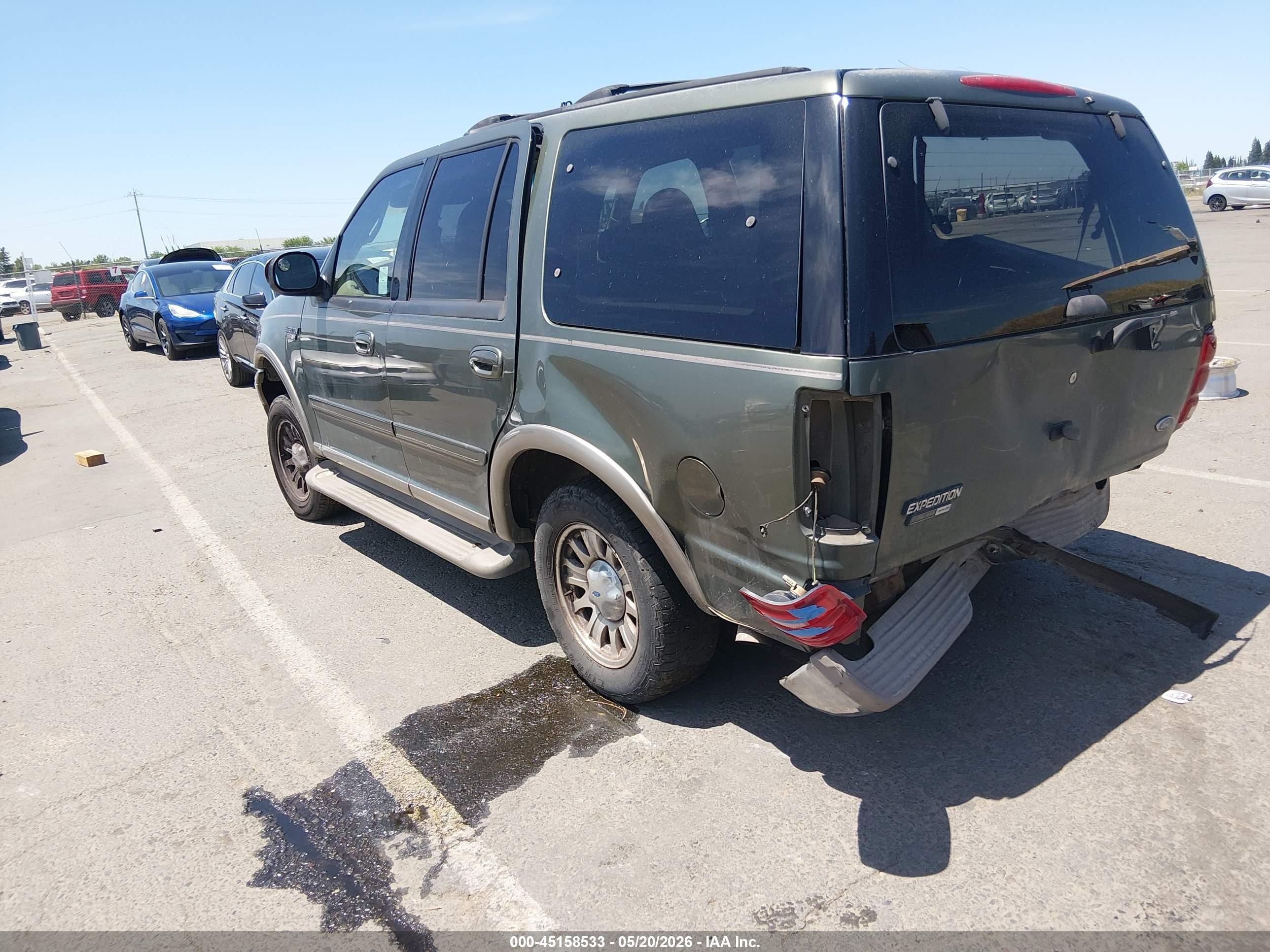2000 Ford Expedition Eddie Bauer Зеленый vin: 1FMPU18LXYLA56668