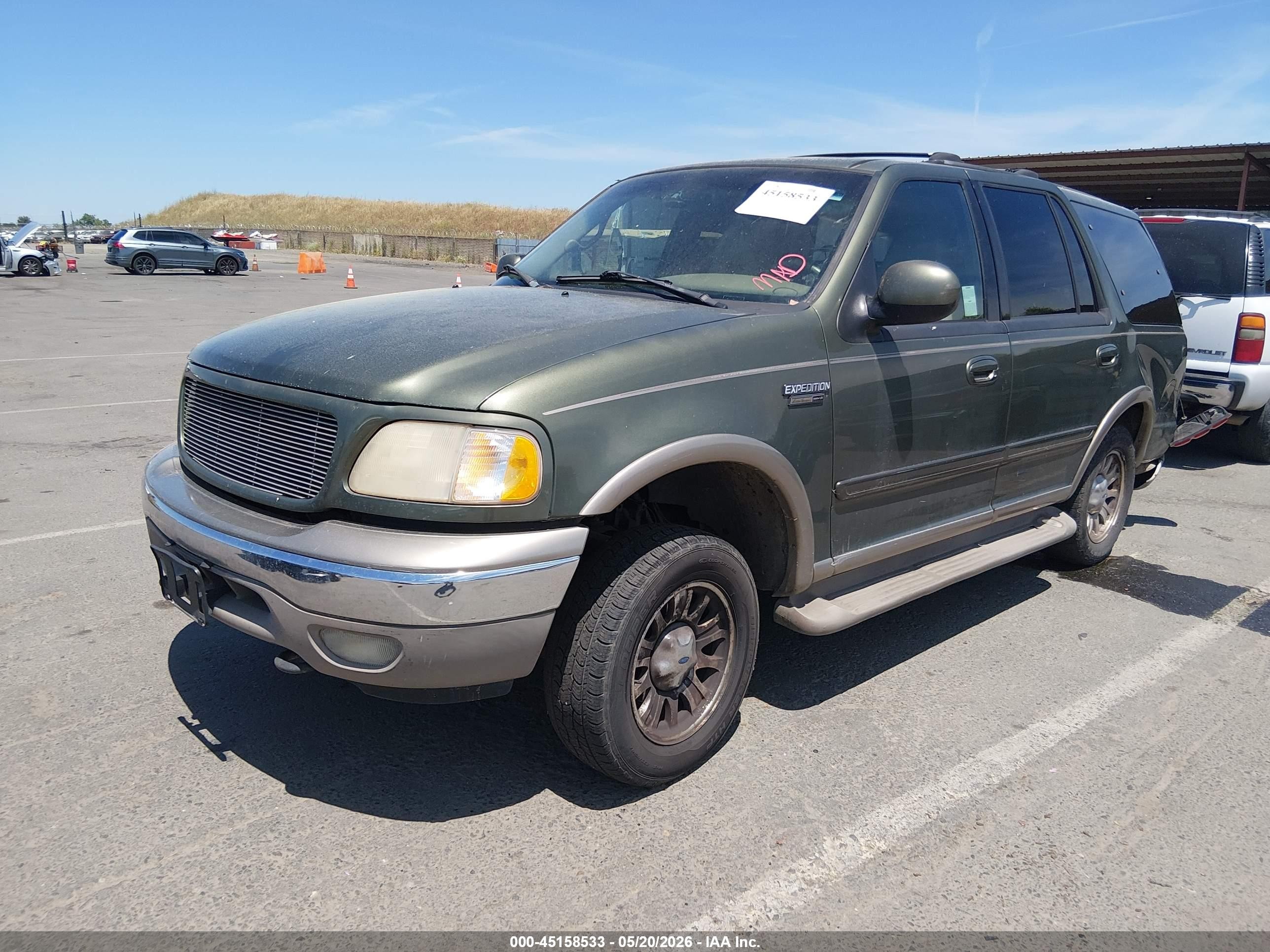 2000 Ford Expedition Eddie Bauer Зеленый vin: 1FMPU18LXYLA56668