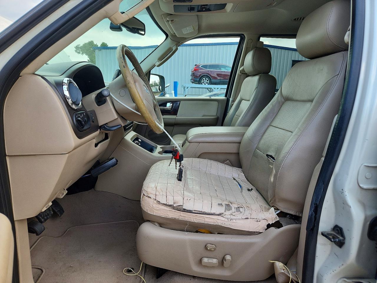 2006 Ford Expedition Limited White vin: 1FMPU19556LA61967