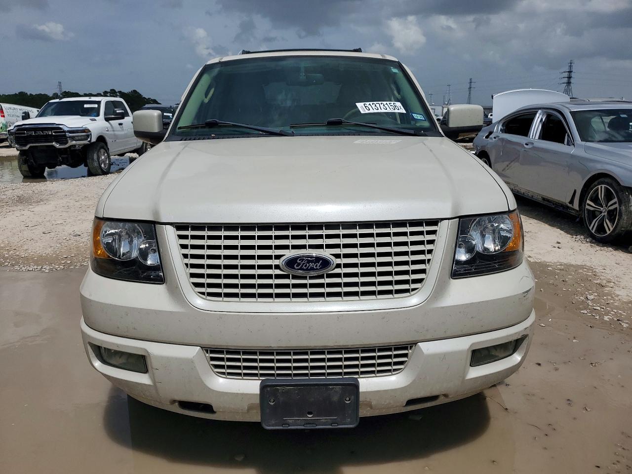 2006 Ford Expedition Limited Белый vin: 1FMPU19556LA81894