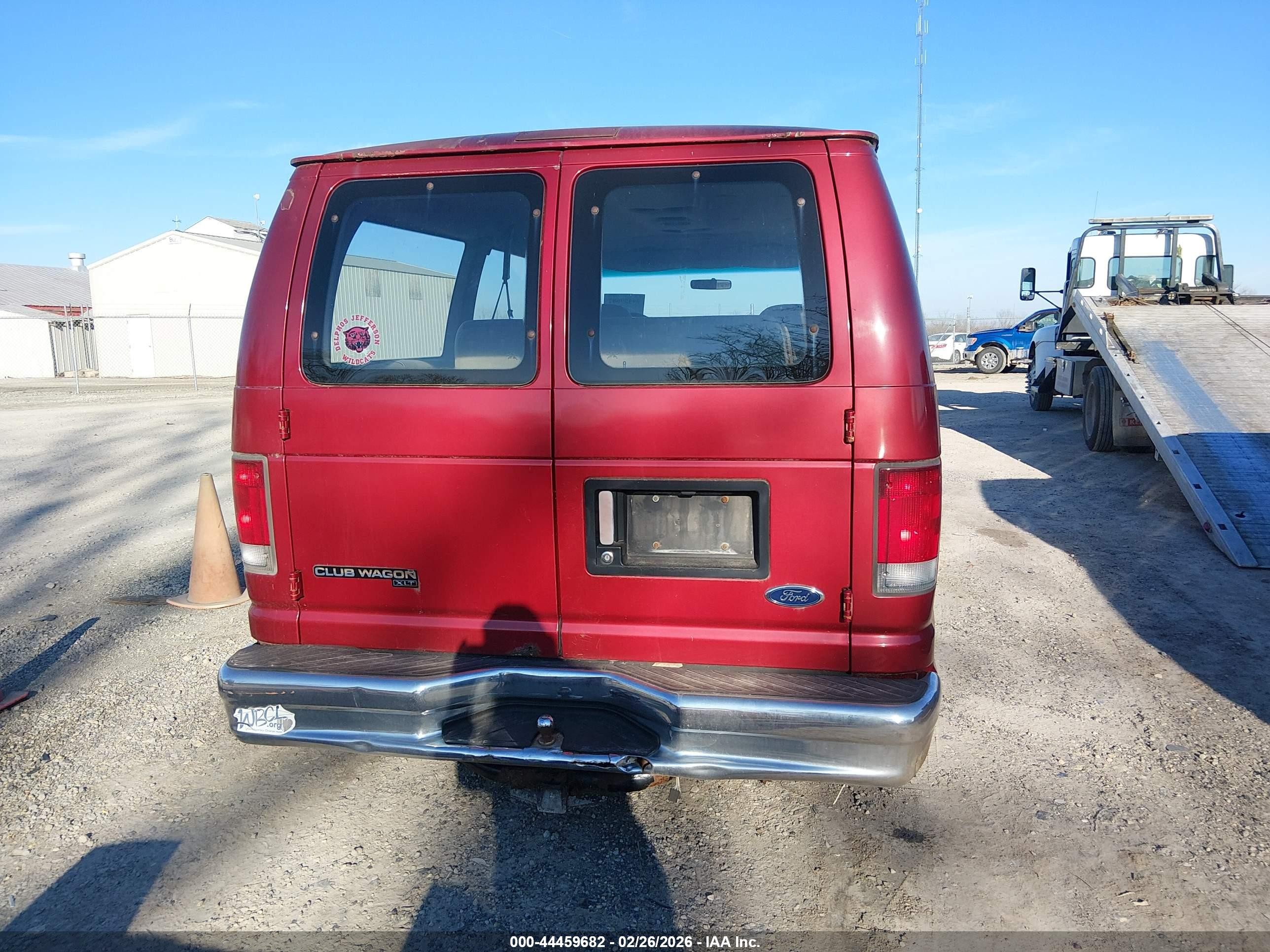 1998 Ford Club Wagon Xl/xlt Red vin: 1FMRE1165WHA24253