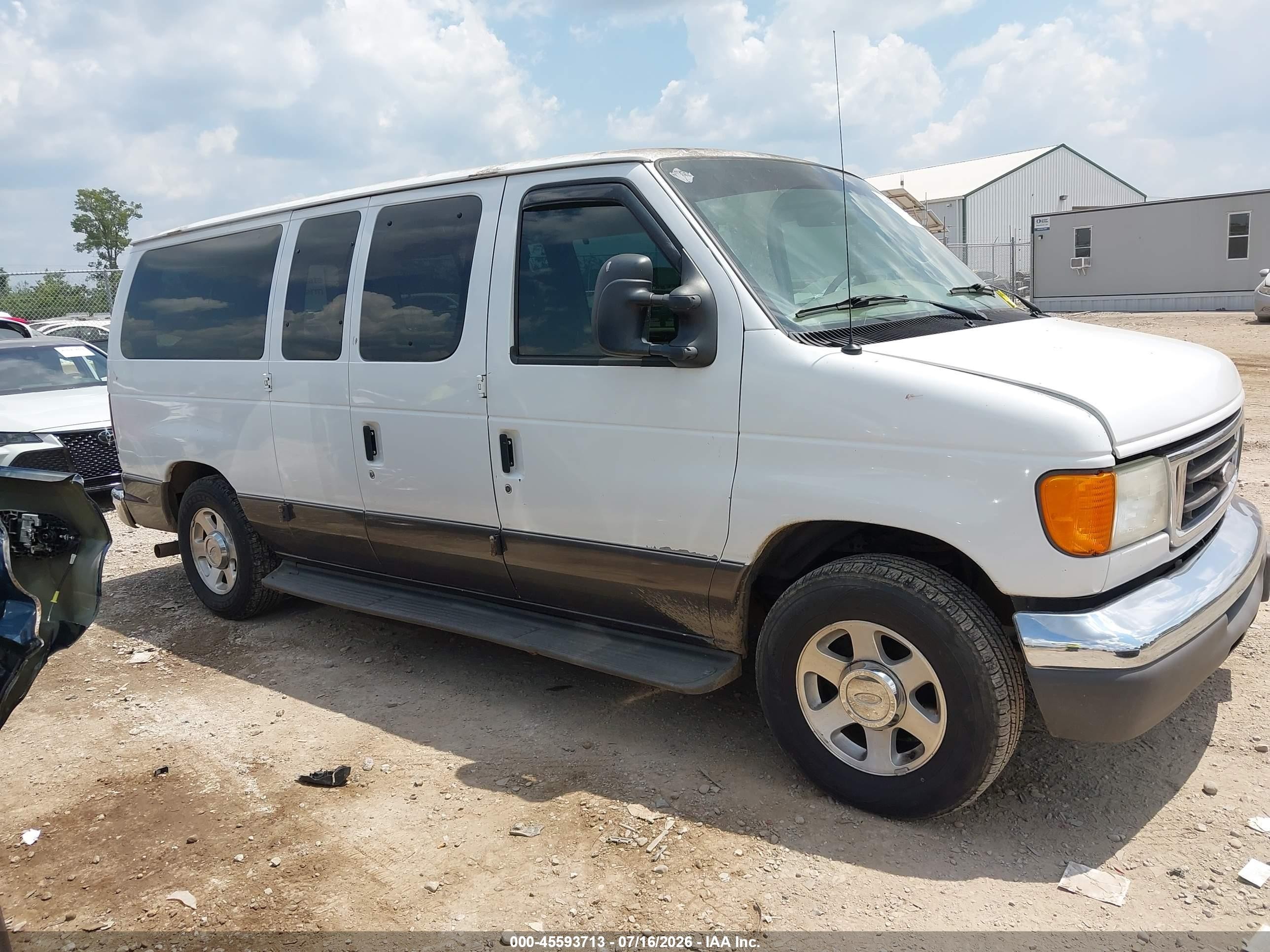 2006 Ford E-150 Xl/xlt Белый vin: 1FMRE11L16HA52752