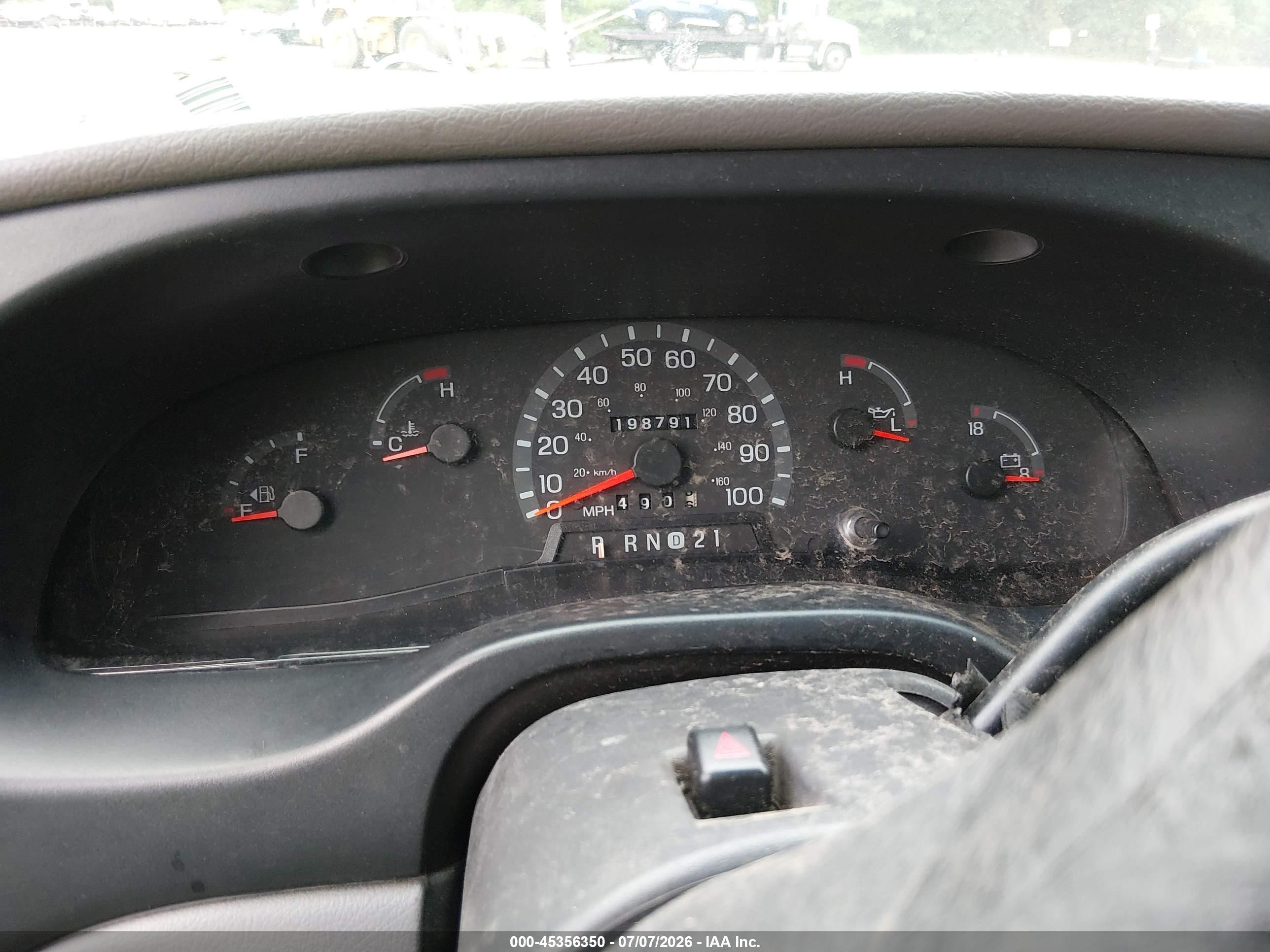 1998 Ford Club Wagon Xl/xlt Green vin: 1FMRE11L4WHA59808