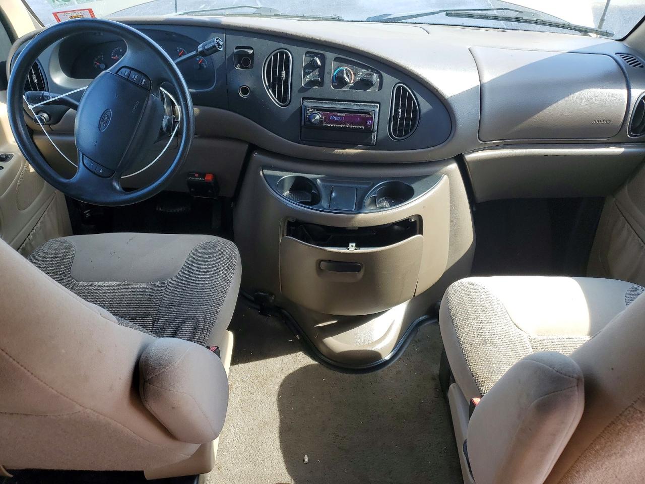 1999 Ford Econoline E150 Wagon Tan vin: 1FMRE11L4XHA55274
