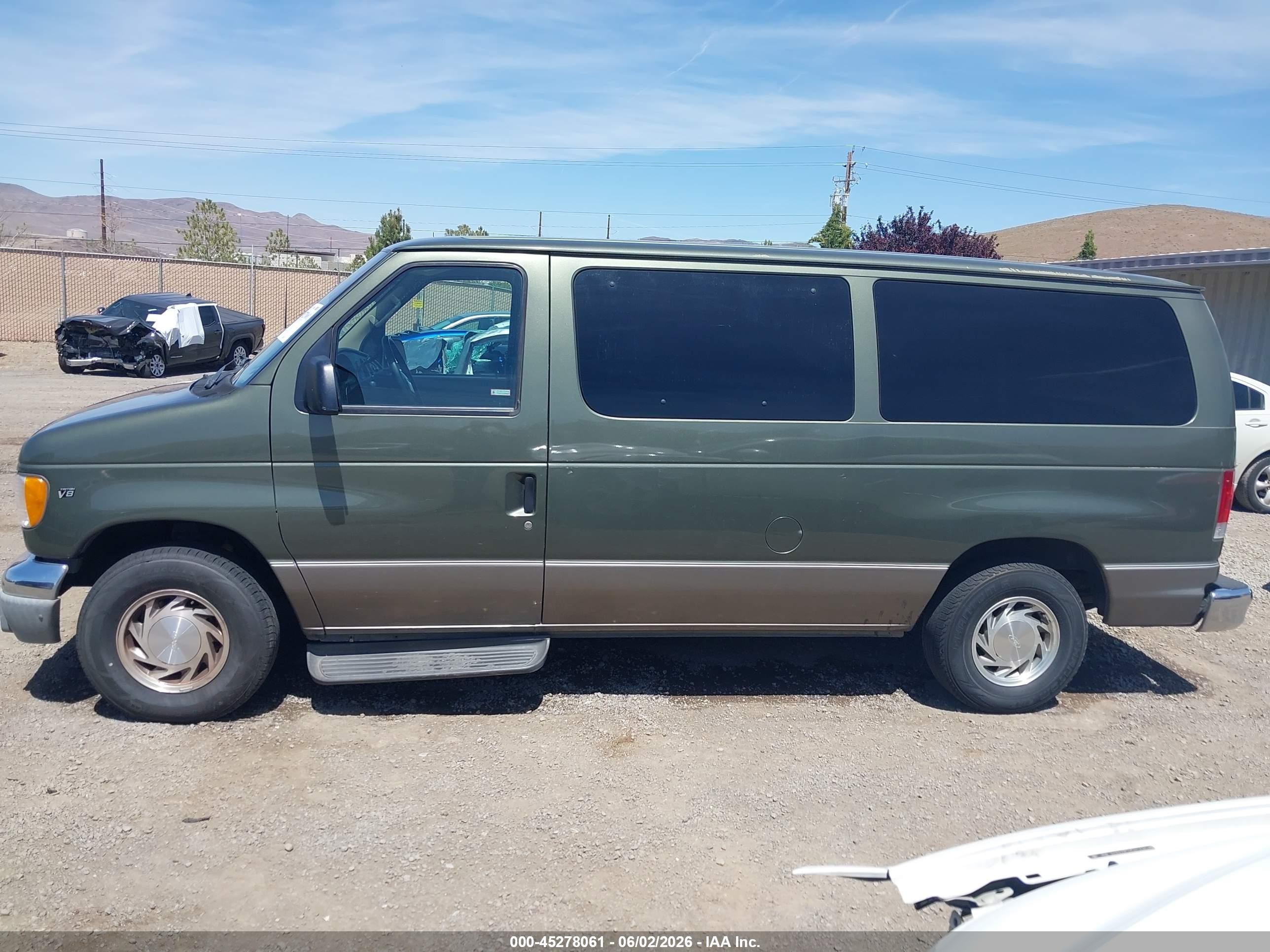 2002 Ford E-150 Xl/xlt Green vin: 1FMRE11L62HB34843