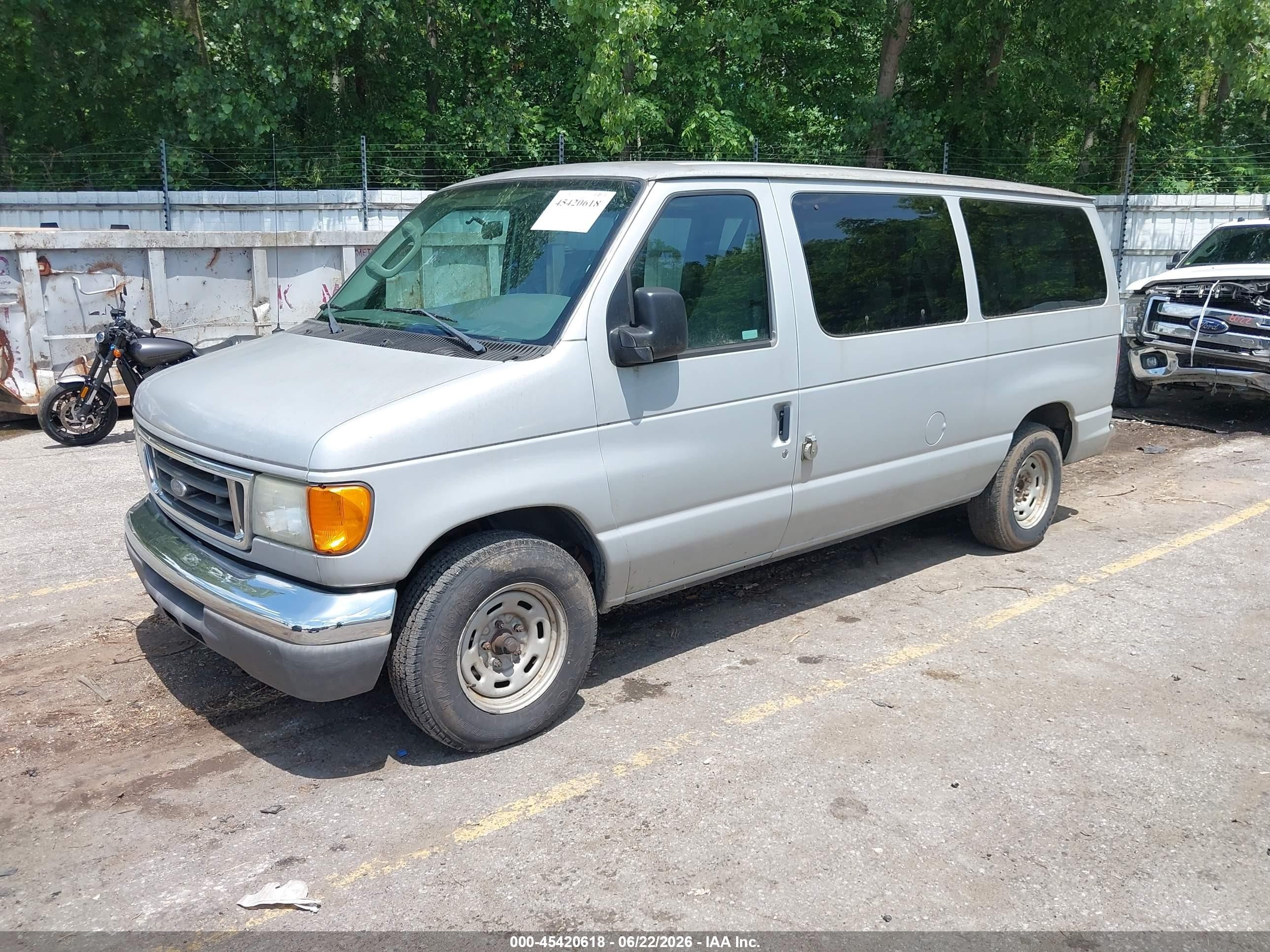 2006 Ford E-150 Xl/xlt Silver vin: 1FMRE11L86DA99591