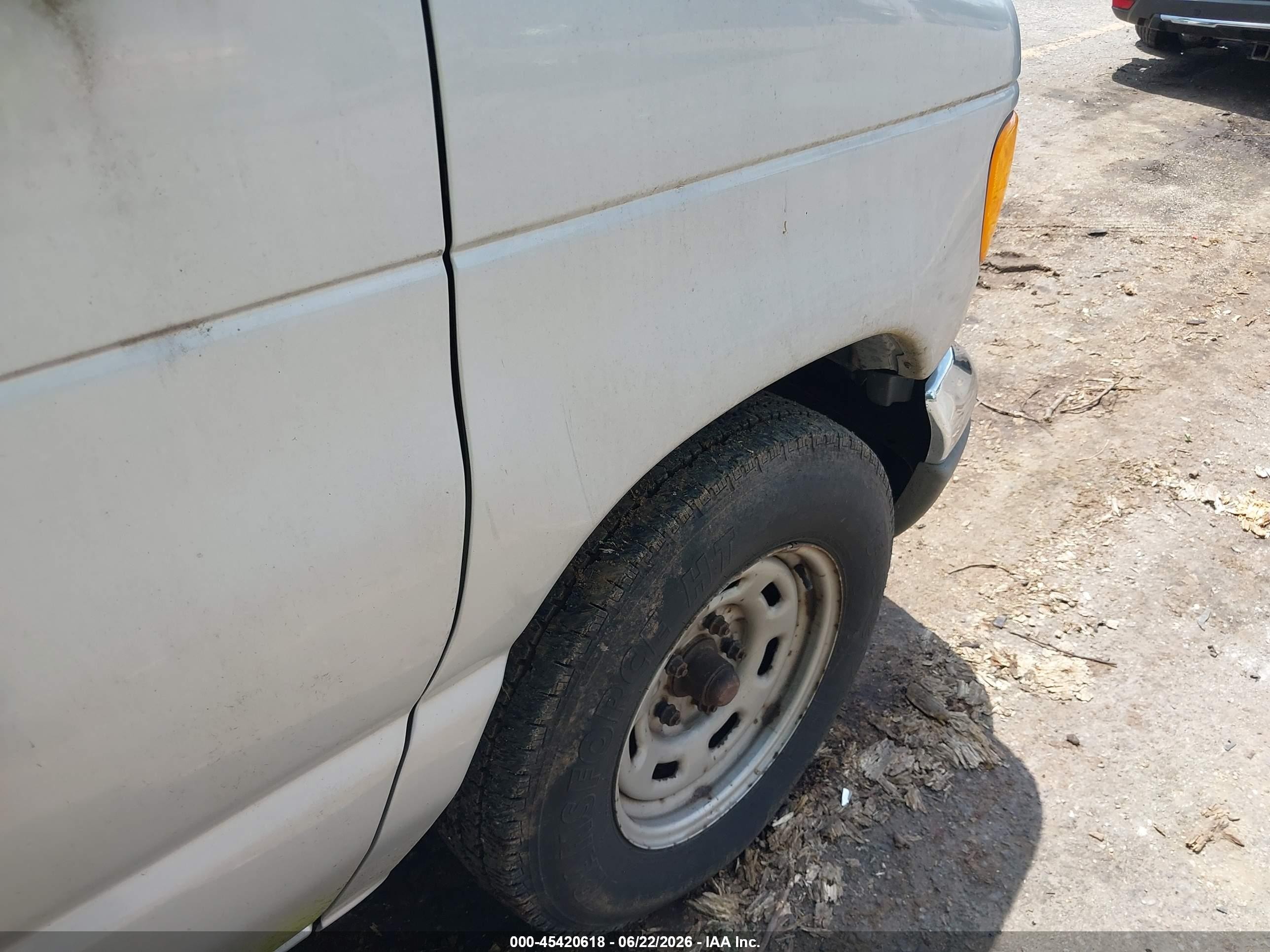 2006 Ford E-150 Xl/xlt Silver vin: 1FMRE11L86DA99591