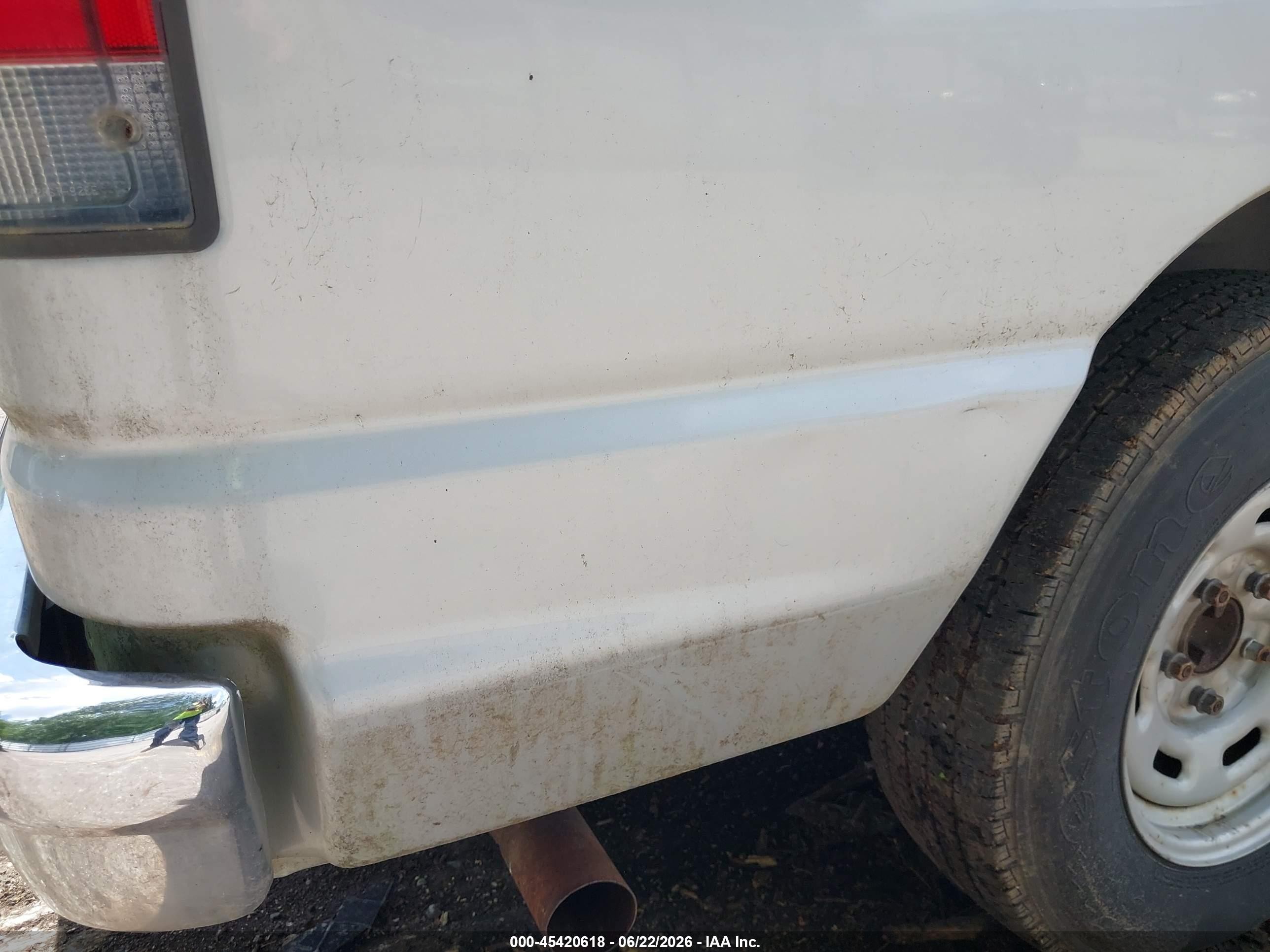 2006 Ford E-150 Xl/xlt Silver vin: 1FMRE11L86DA99591