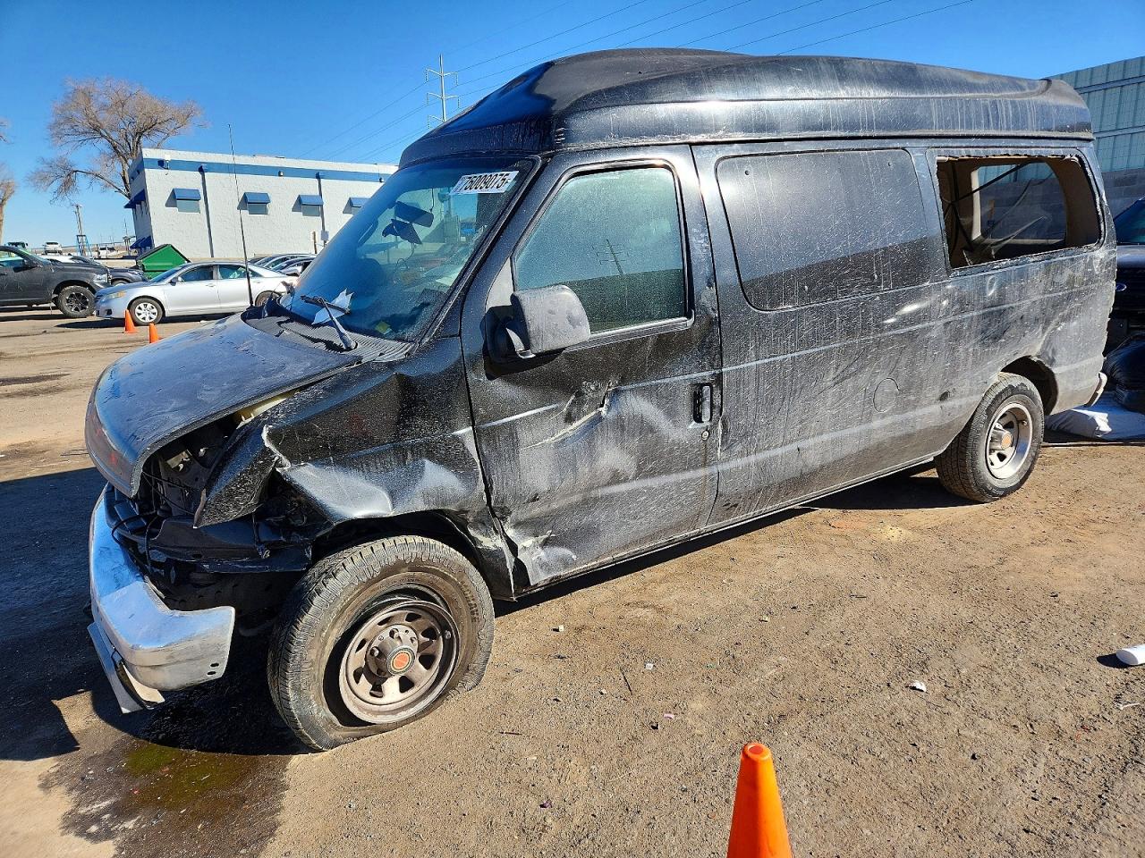 2001 Ford Econoline E150 Wagon Black vin: 1FMRE11LX1HB65947