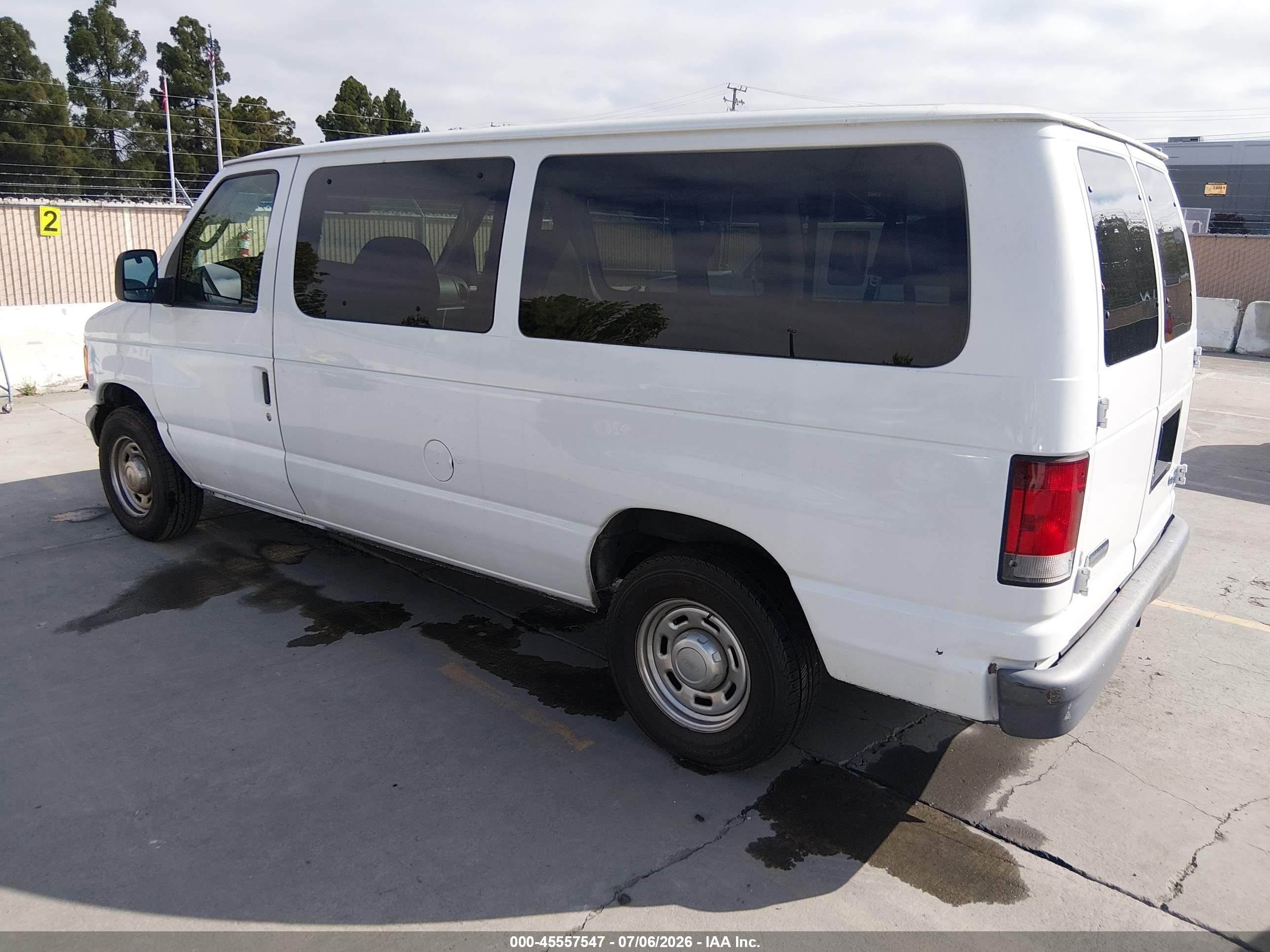 2006 Ford E-150 Xl/xlt White vin: 1FMRE11W16DA25696