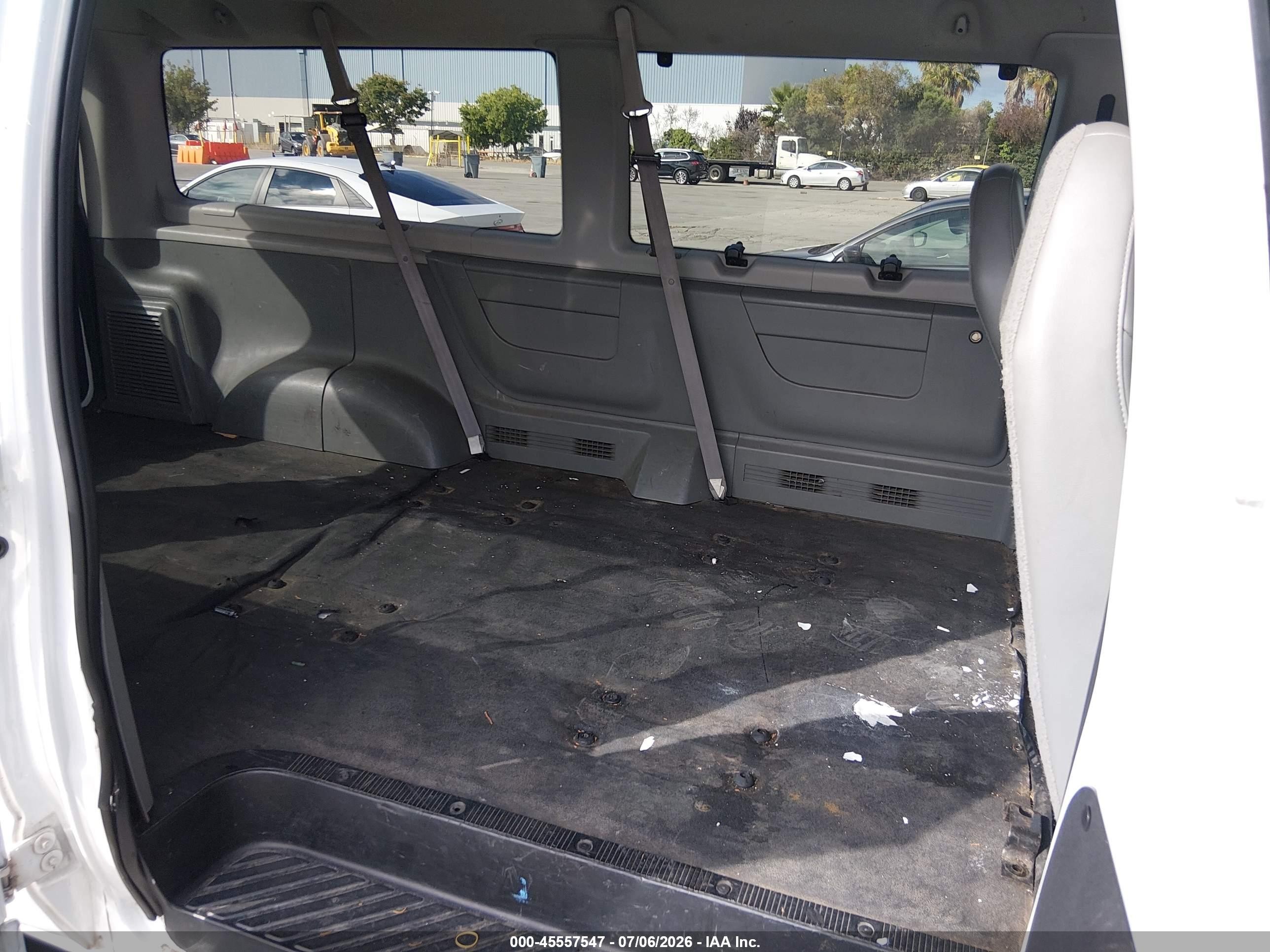 2006 Ford E-150 Xl/xlt White vin: 1FMRE11W16DA25696