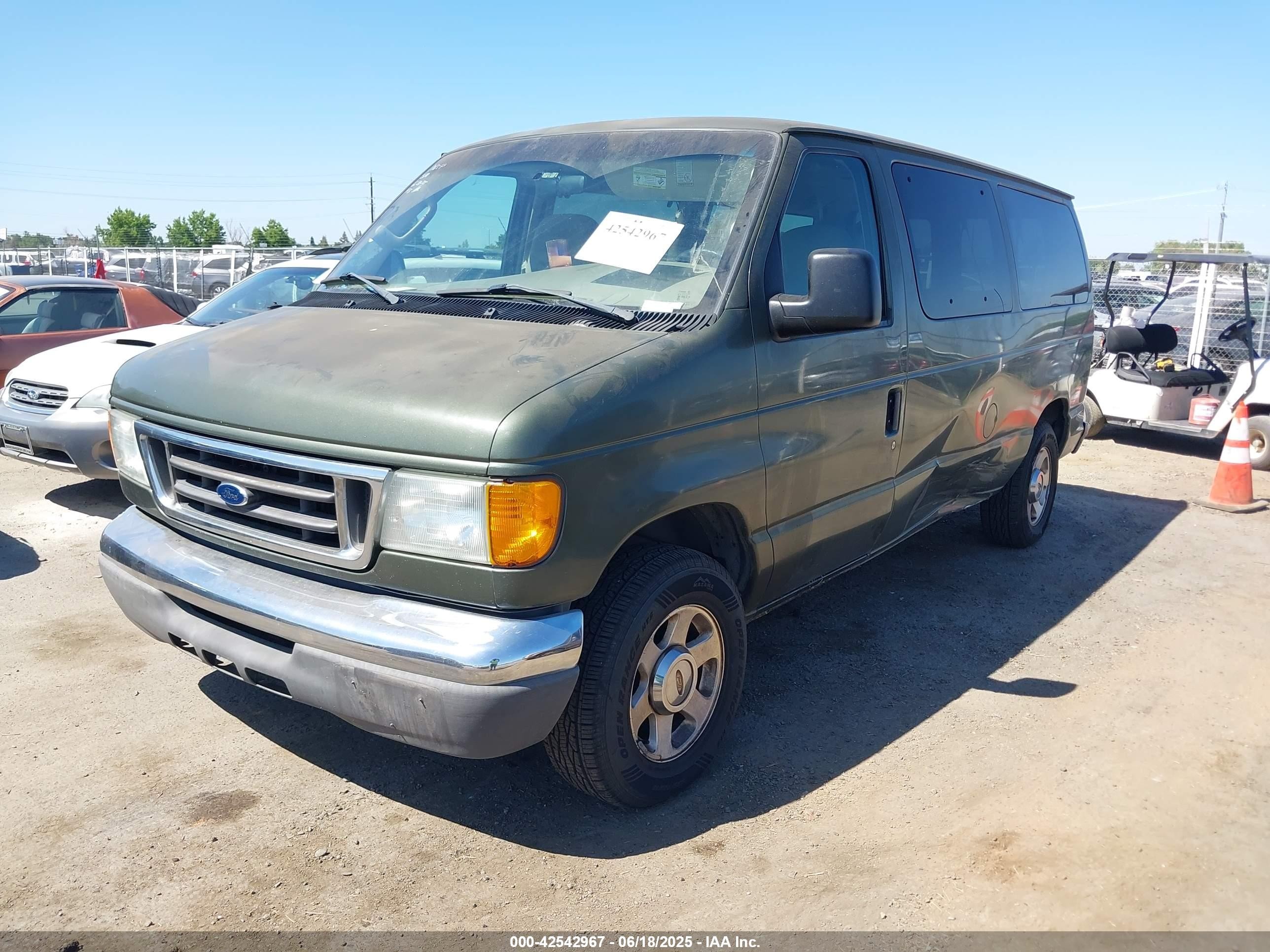 2005 Ford E-150 Chateau/xl/xlt Green vin: 1FMRE11W35HA16845