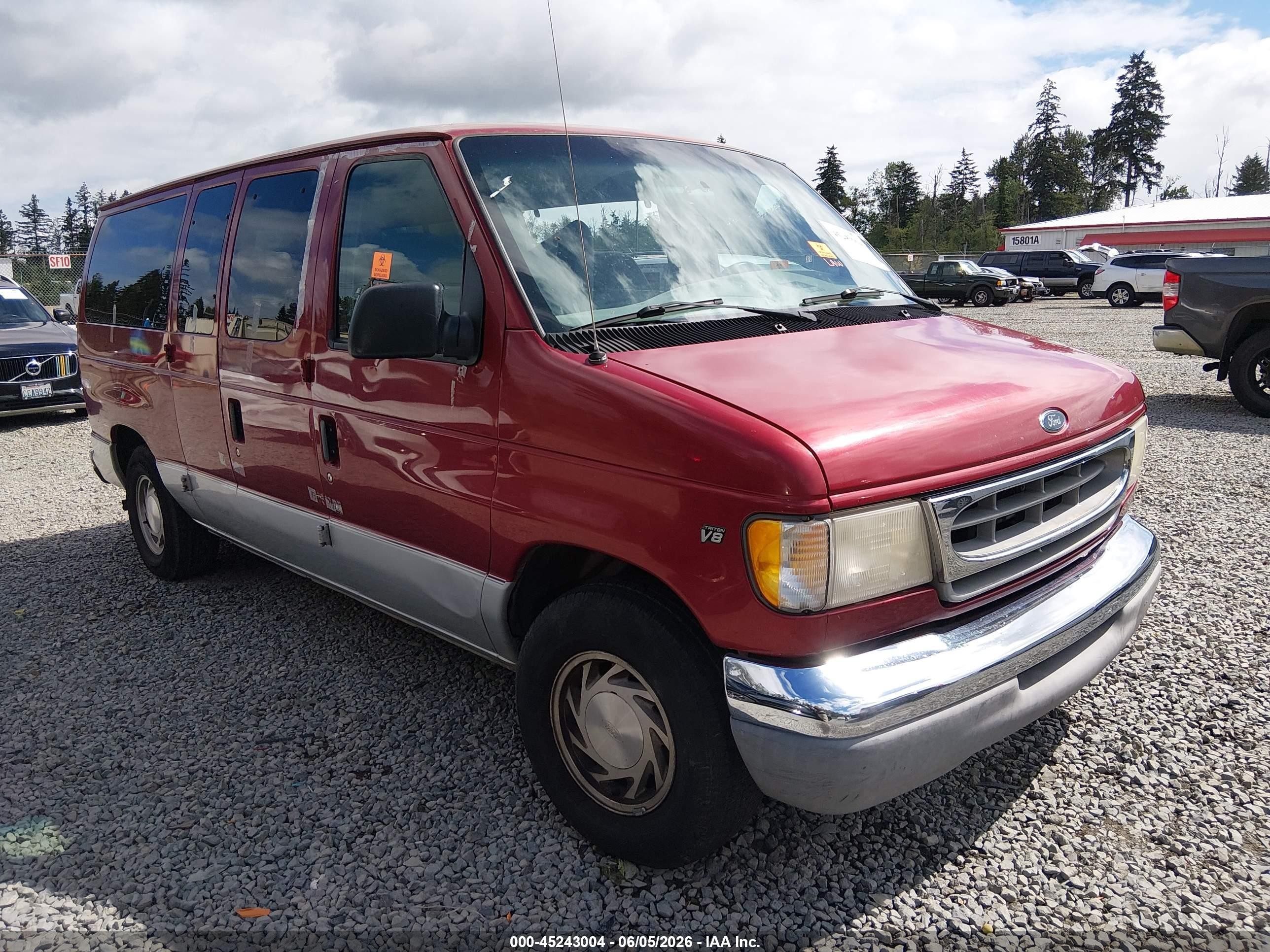 2000 Ford E-150 Xl/xlt Red vin: 1FMRE11W5YHB10147