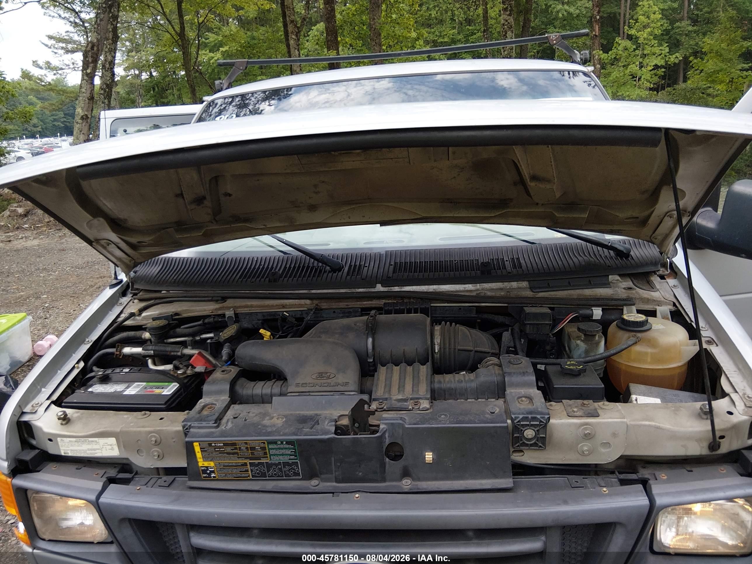 2006 Ford E-150 Xl/xlt Серебряный vin: 1FMRE11W66DA53414