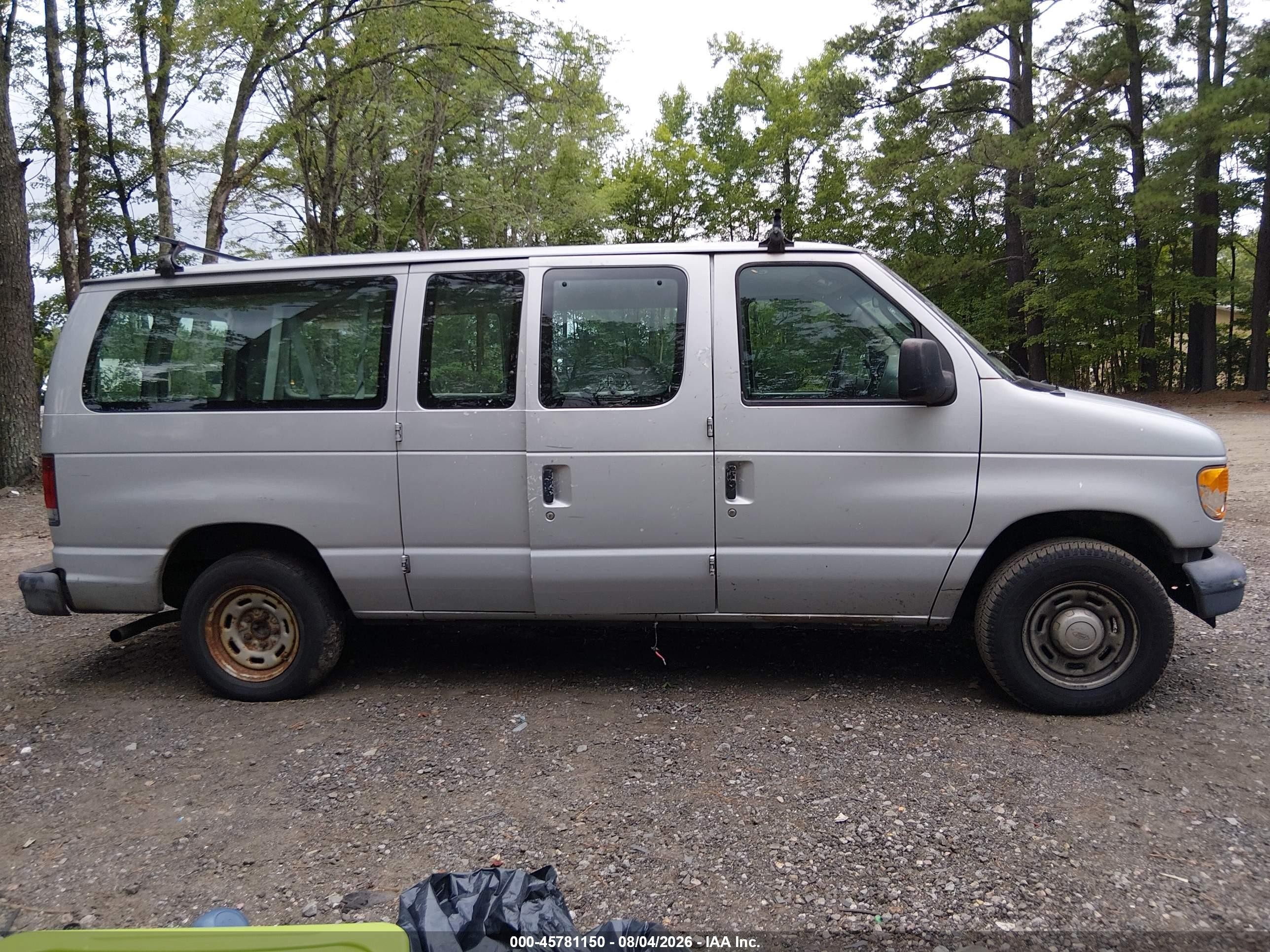 2006 Ford E-150 Xl/xlt Серебряный vin: 1FMRE11W66DA53414