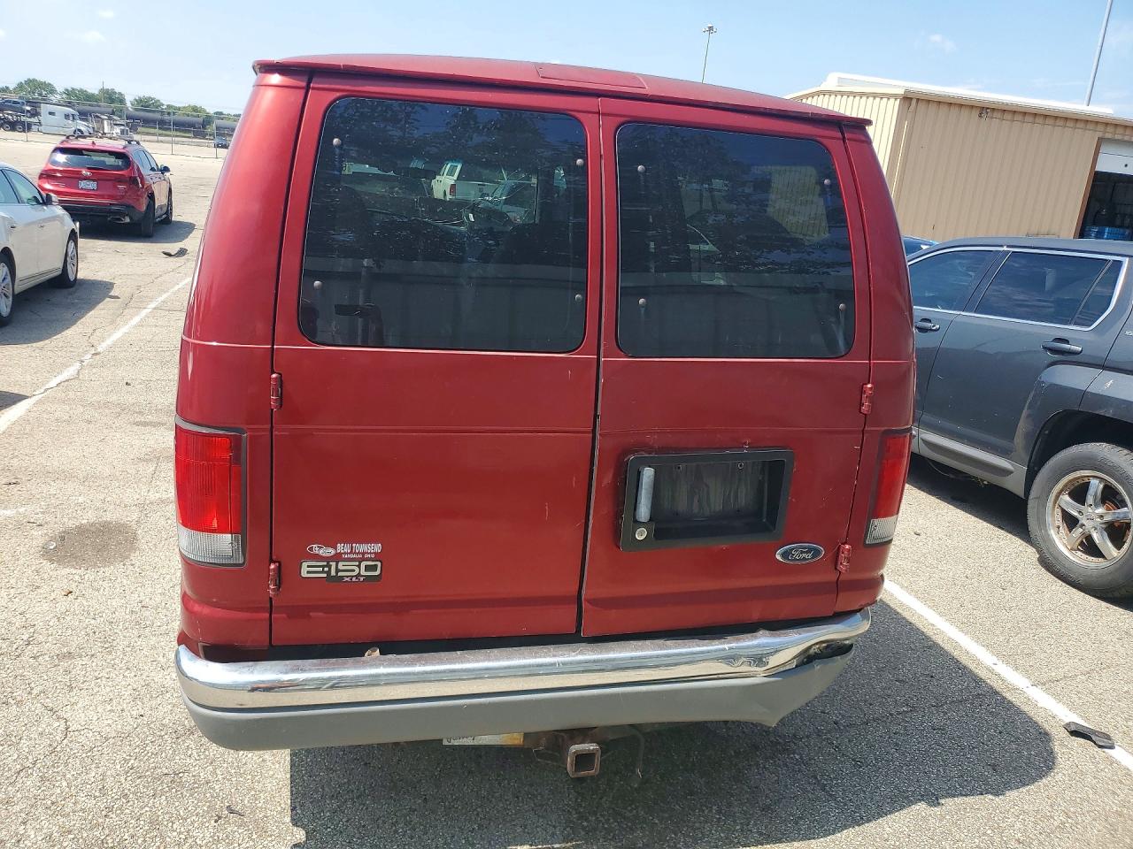 1999 Ford Econoline E150 Wagon Red vin: 1FMRE11W6XHB57623