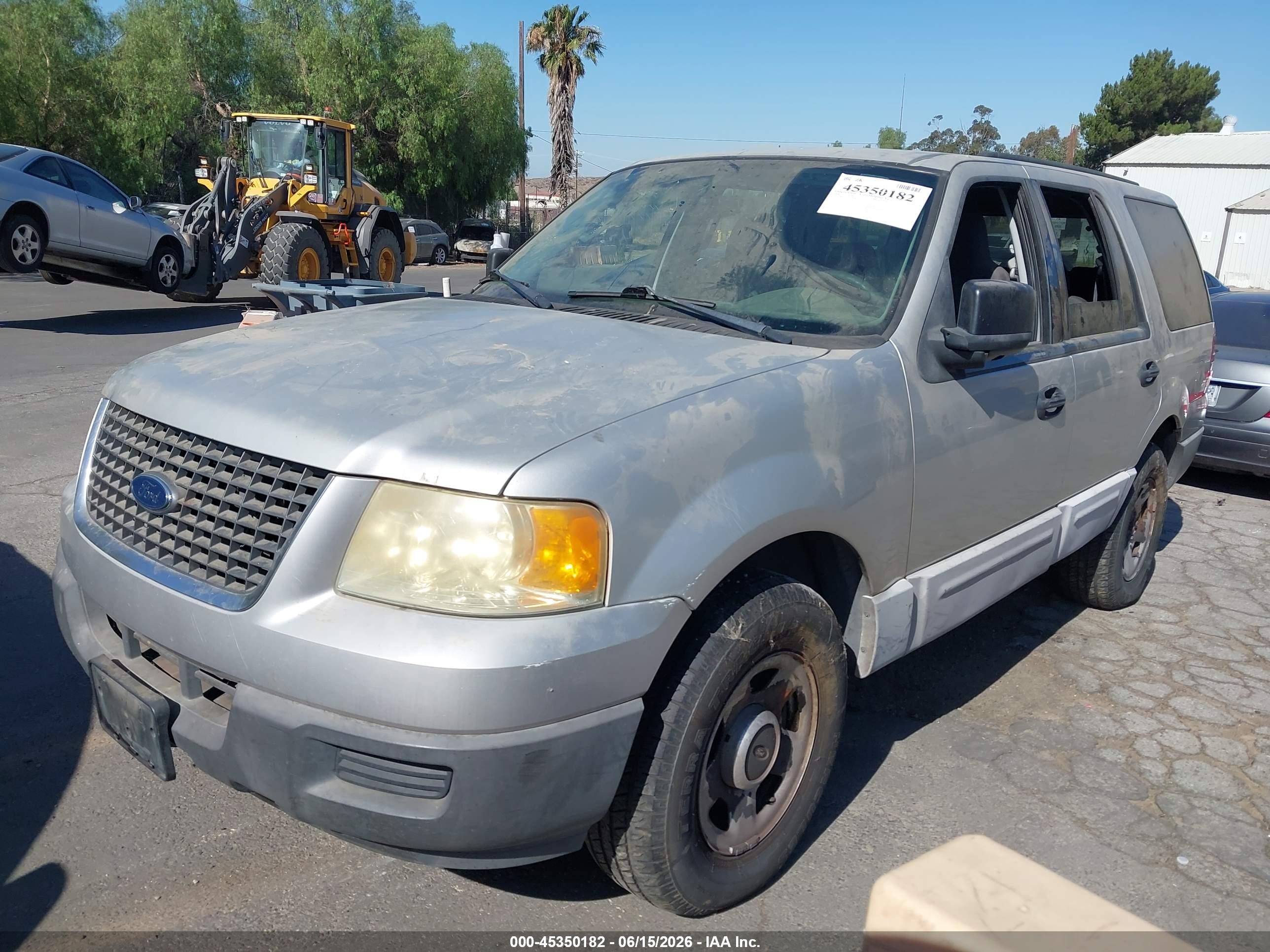 2004 Ford Expedition Xls Silver vin: 1FMRU13W44LA84986