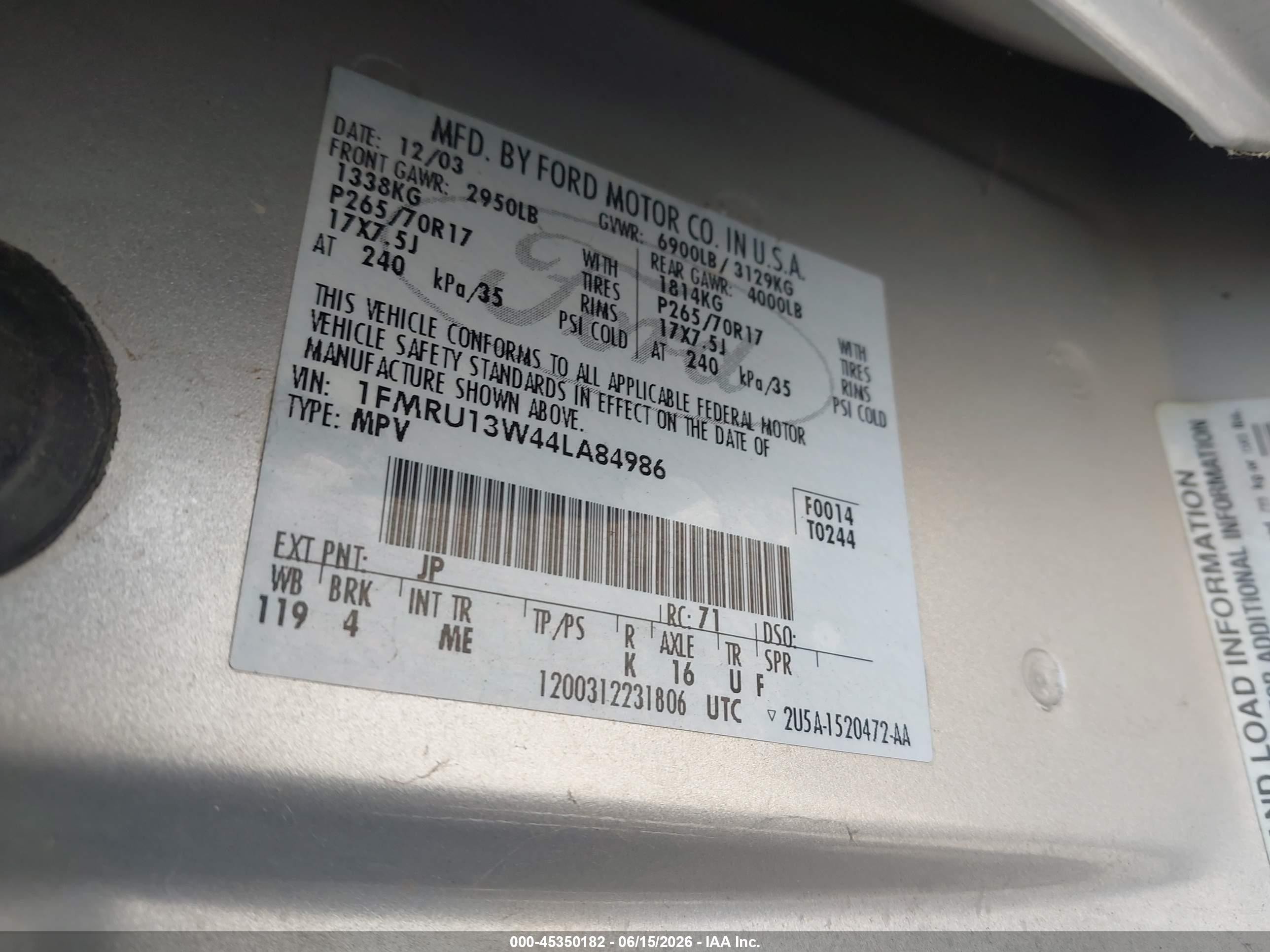 2004 Ford Expedition Xls Silver vin: 1FMRU13W44LA84986