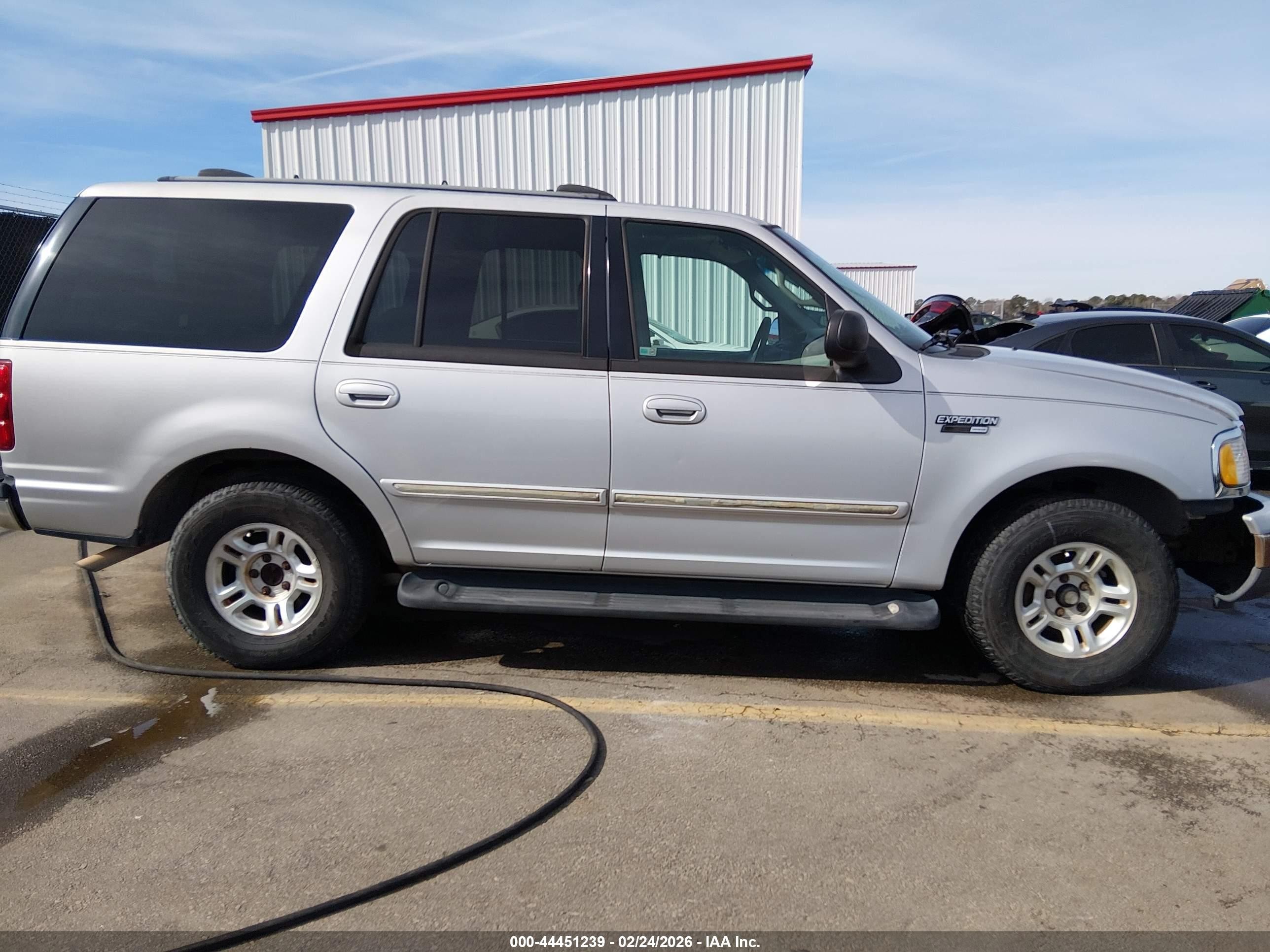 2000 Ford Expedition Xlt Silver vin: 1FMRU1566YLB30093