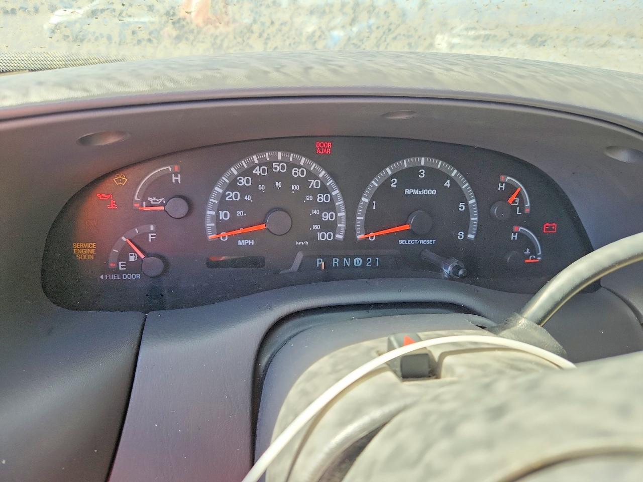 2000 Ford Expedition Xlt Black vin: 1FMRU1567YLB14873