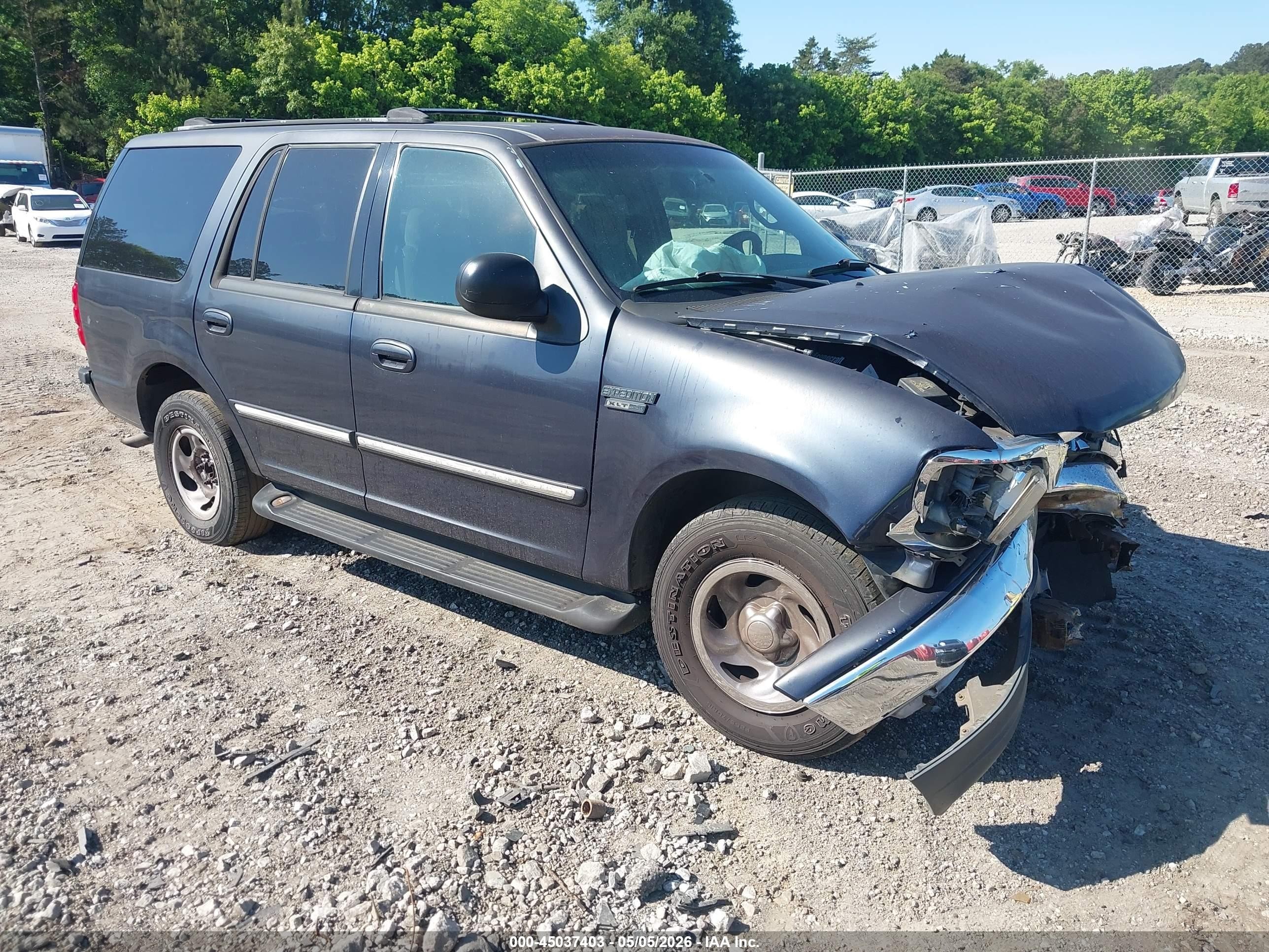 2000 Ford Expedition Xlt Blue vin: 1FMRU1567YLB93235