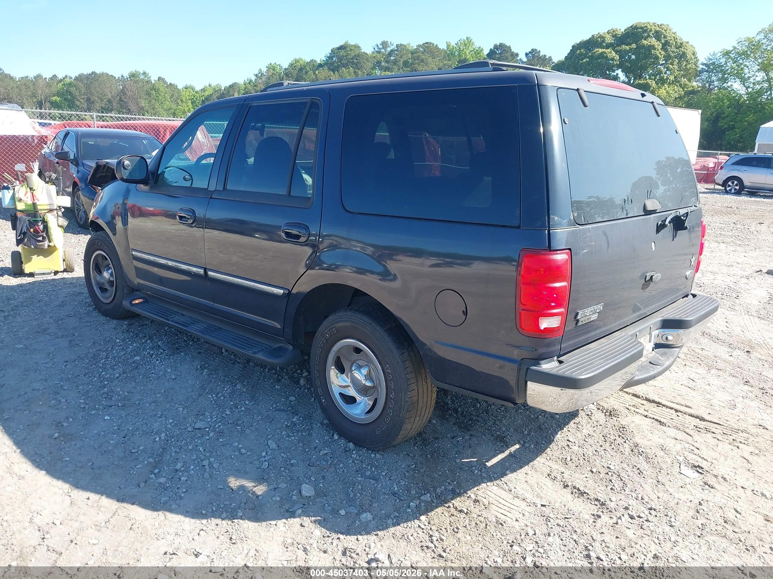 2000 Ford Expedition Xlt Blue vin: 1FMRU1567YLB93235