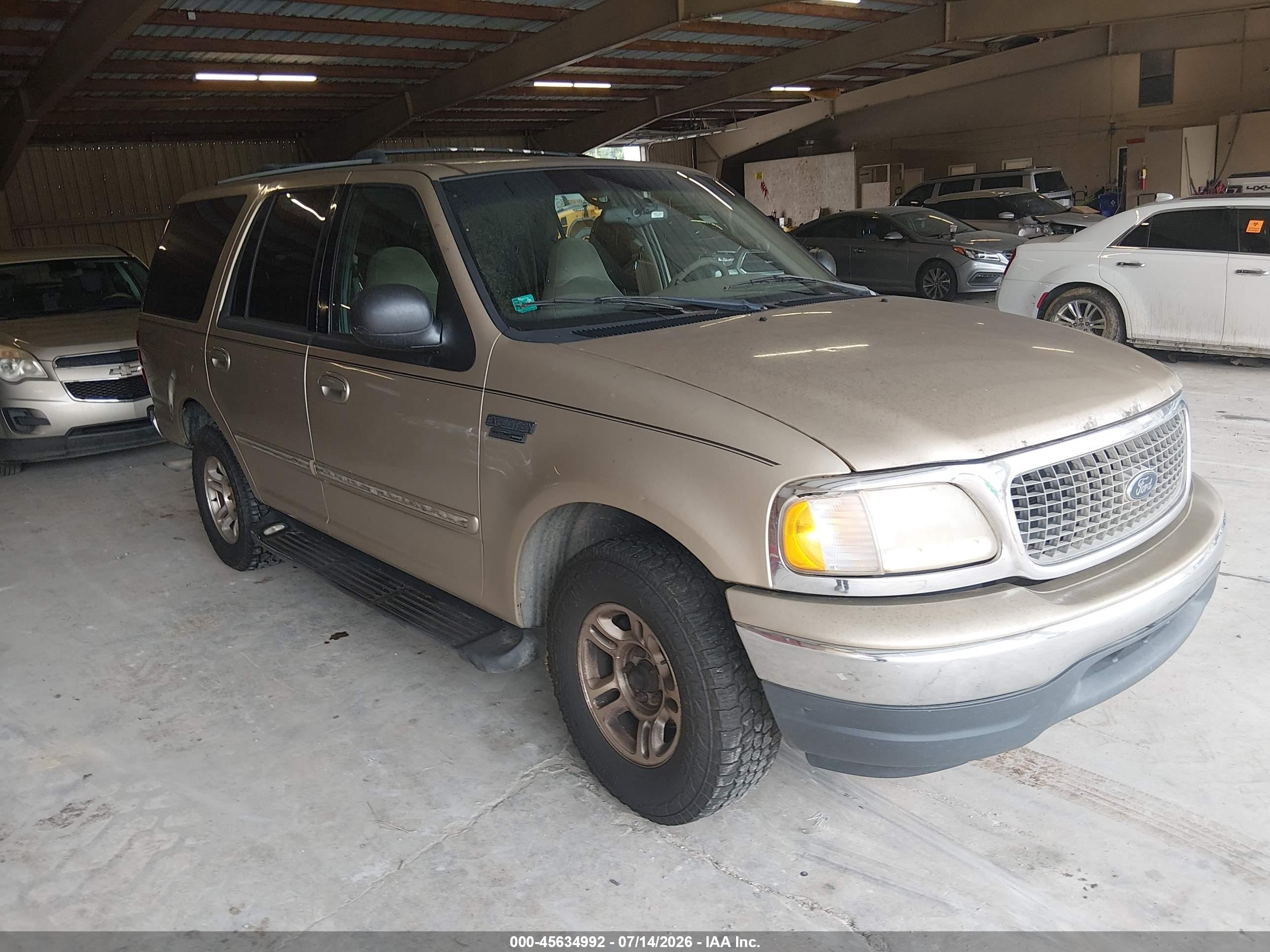 2000 Ford Expedition Xlt Gold vin: 1FMRU1568YLB25395