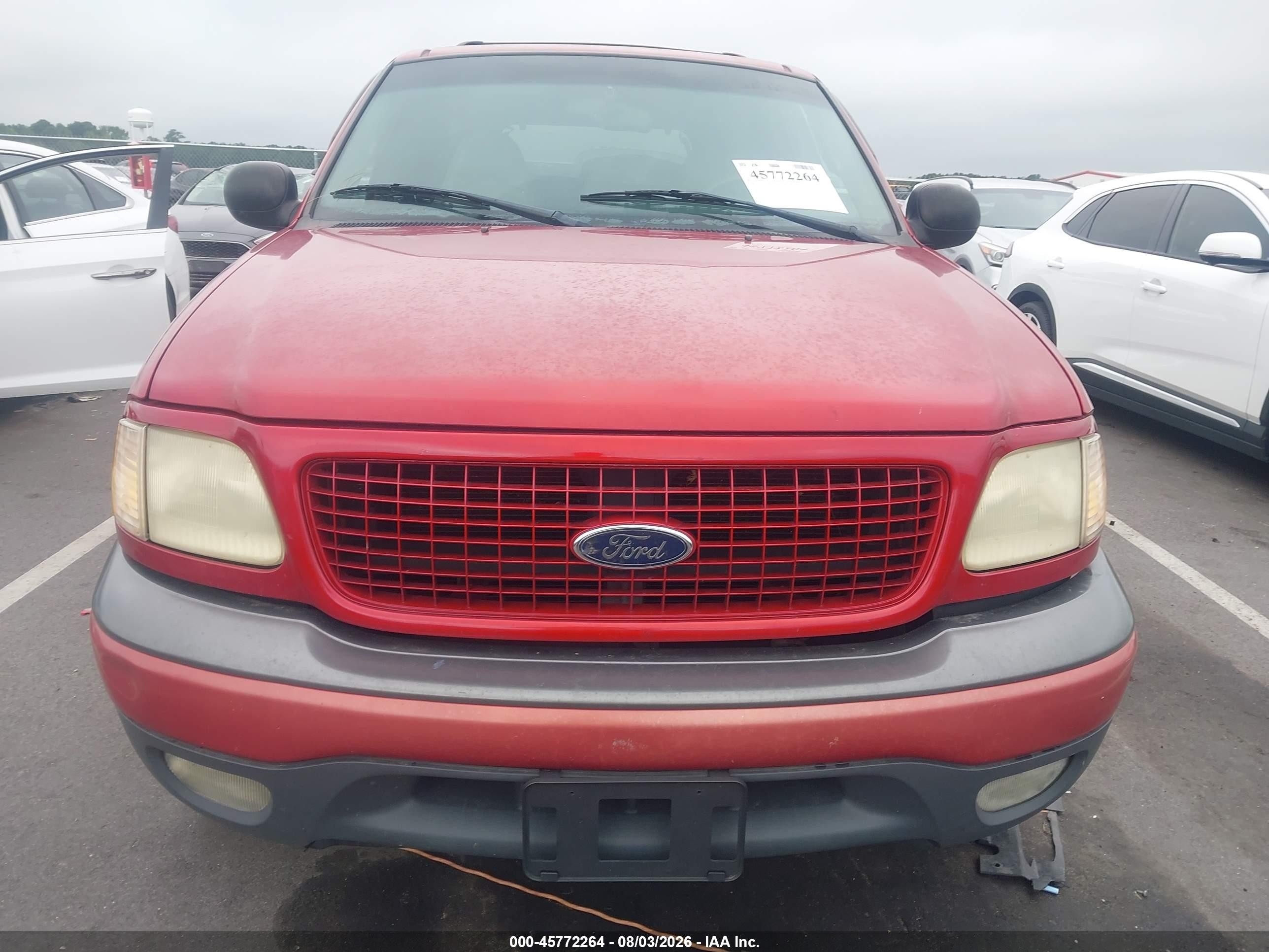 2000 Ford Expedition Xlt Red vin: 1FMRU15L2YLC15602
