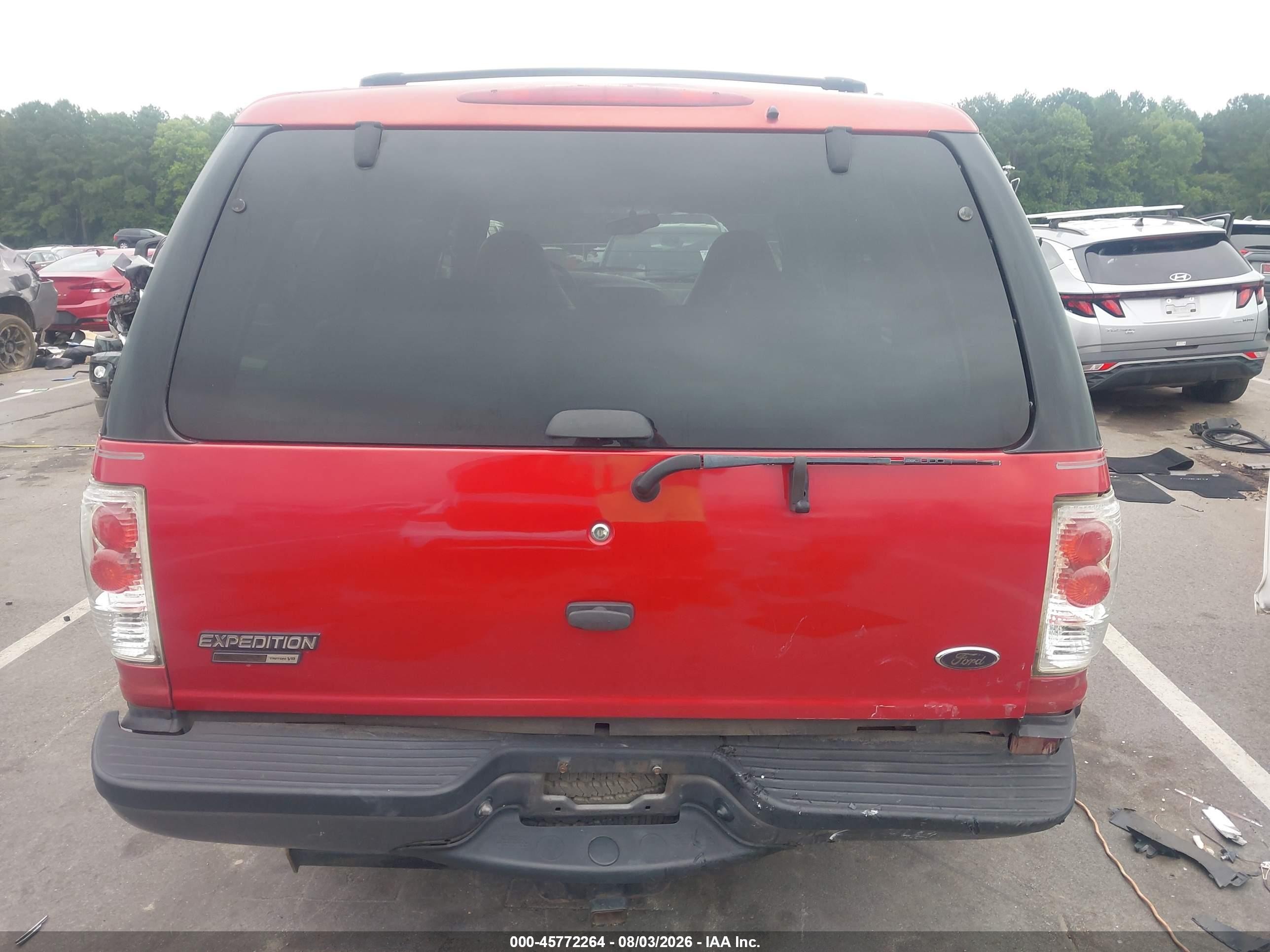 2000 Ford Expedition Xlt Red vin: 1FMRU15L2YLC15602