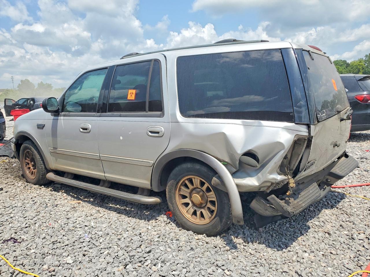 2002 Ford Expedition Xlt Silver vin: 1FMRU15L32LA49565