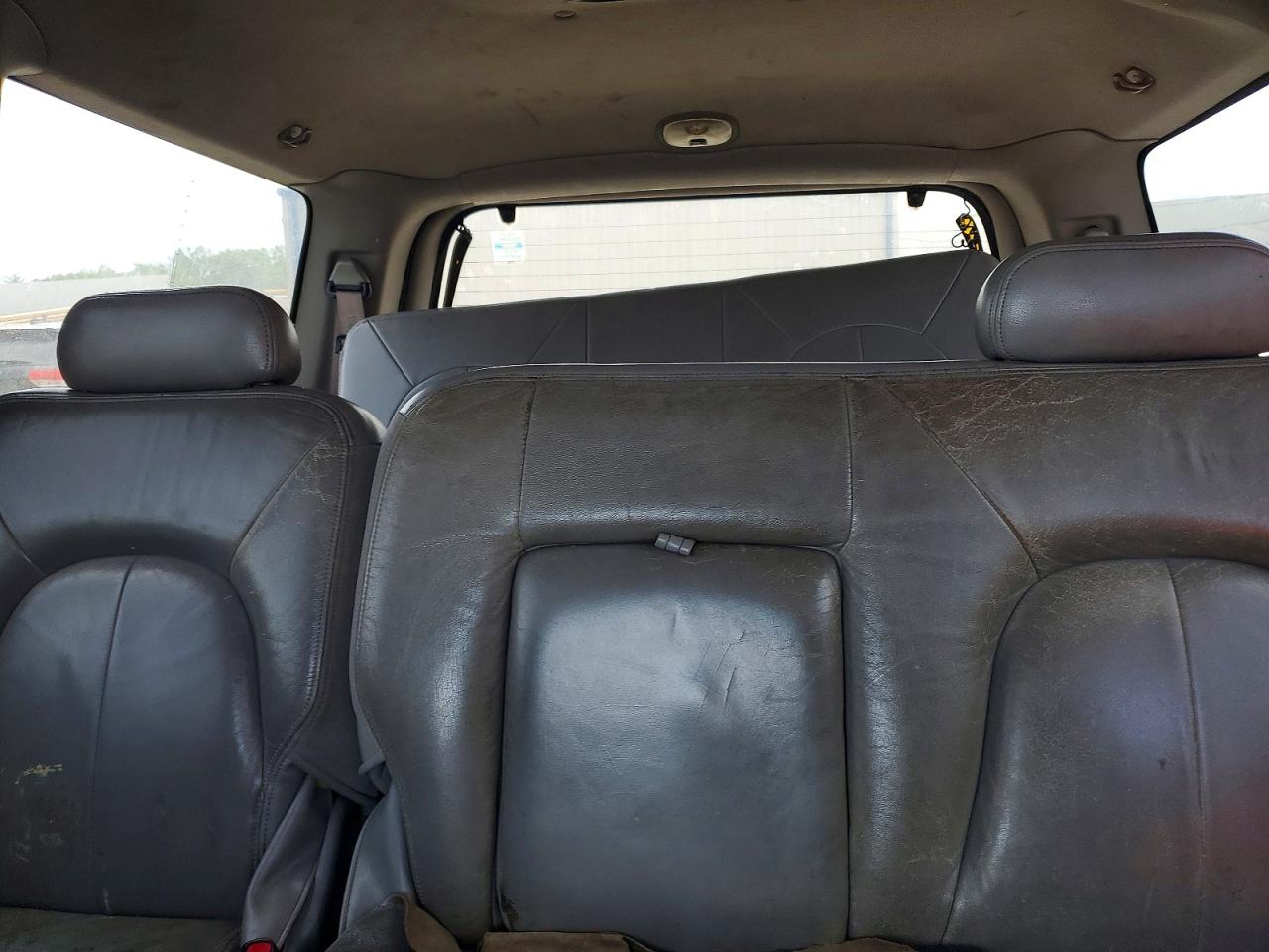 2002 Ford Expedition Xlt Silver vin: 1FMRU15L32LA49565