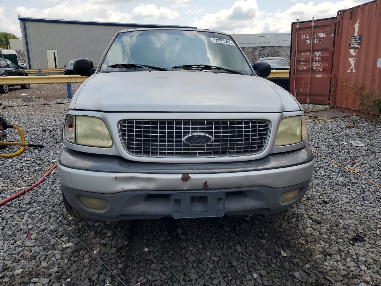 2002 Ford Expedition Xlt Silver vin: 1FMRU15L32LA49565