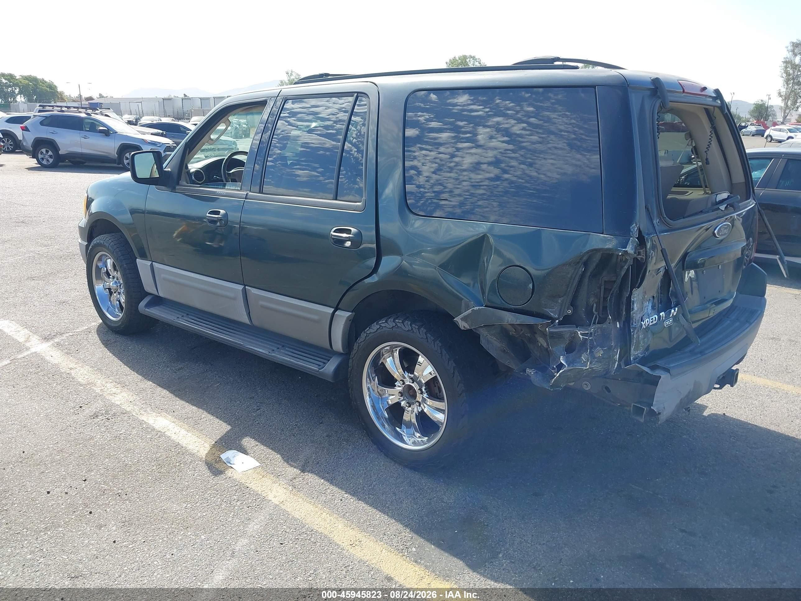 2003 Ford Expedition Xlt Зеленый vin: 1FMRU15L93LA24638