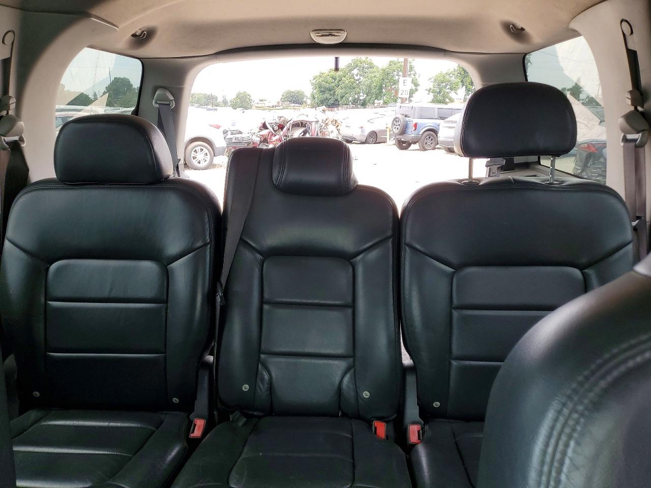 2004 Ford Expedition Xlt Gray vin: 1FMRU15W04LA01969