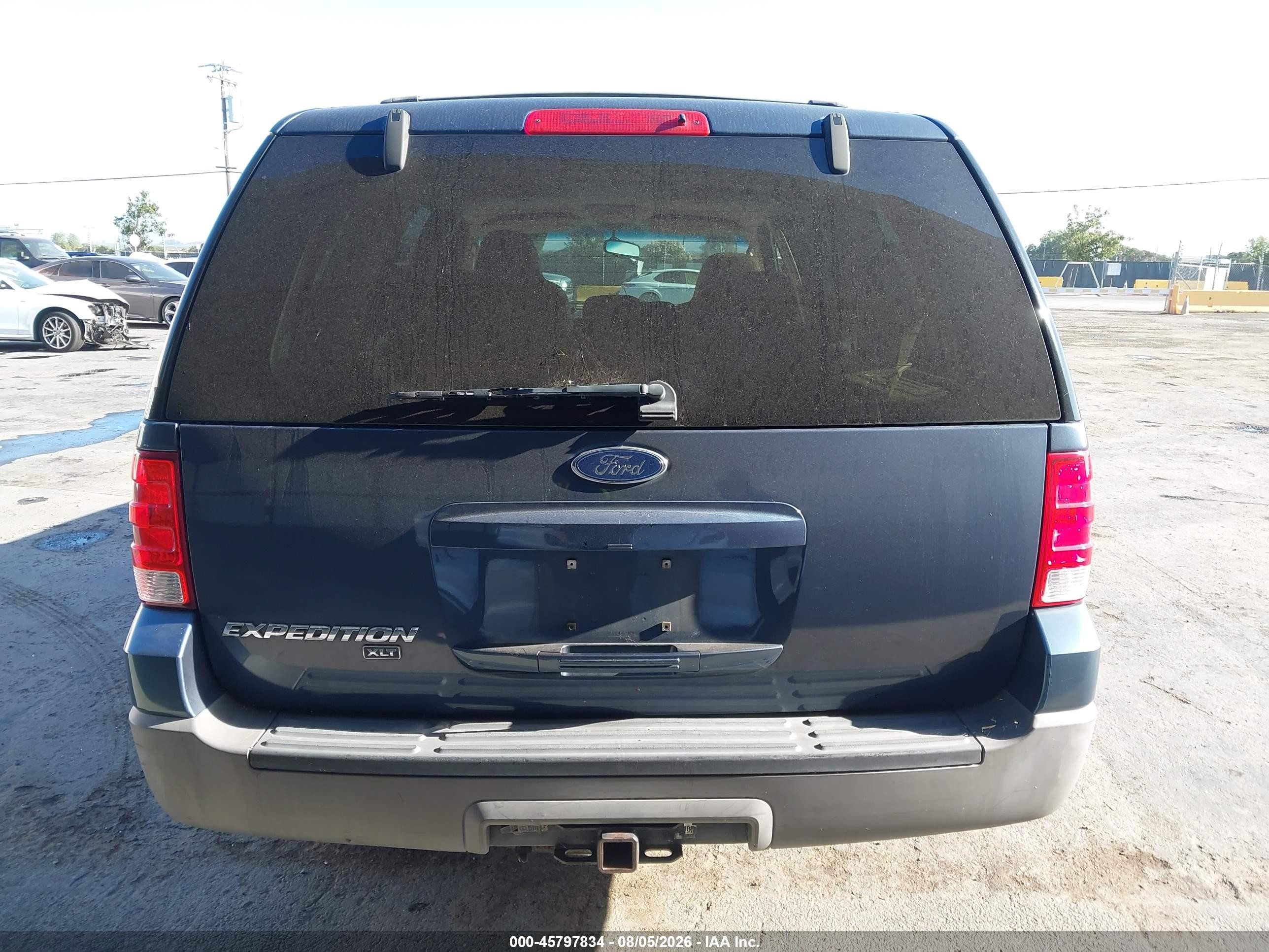 2003 Ford Expedition Xlt Blue vin: 1FMRU15W13LB60255