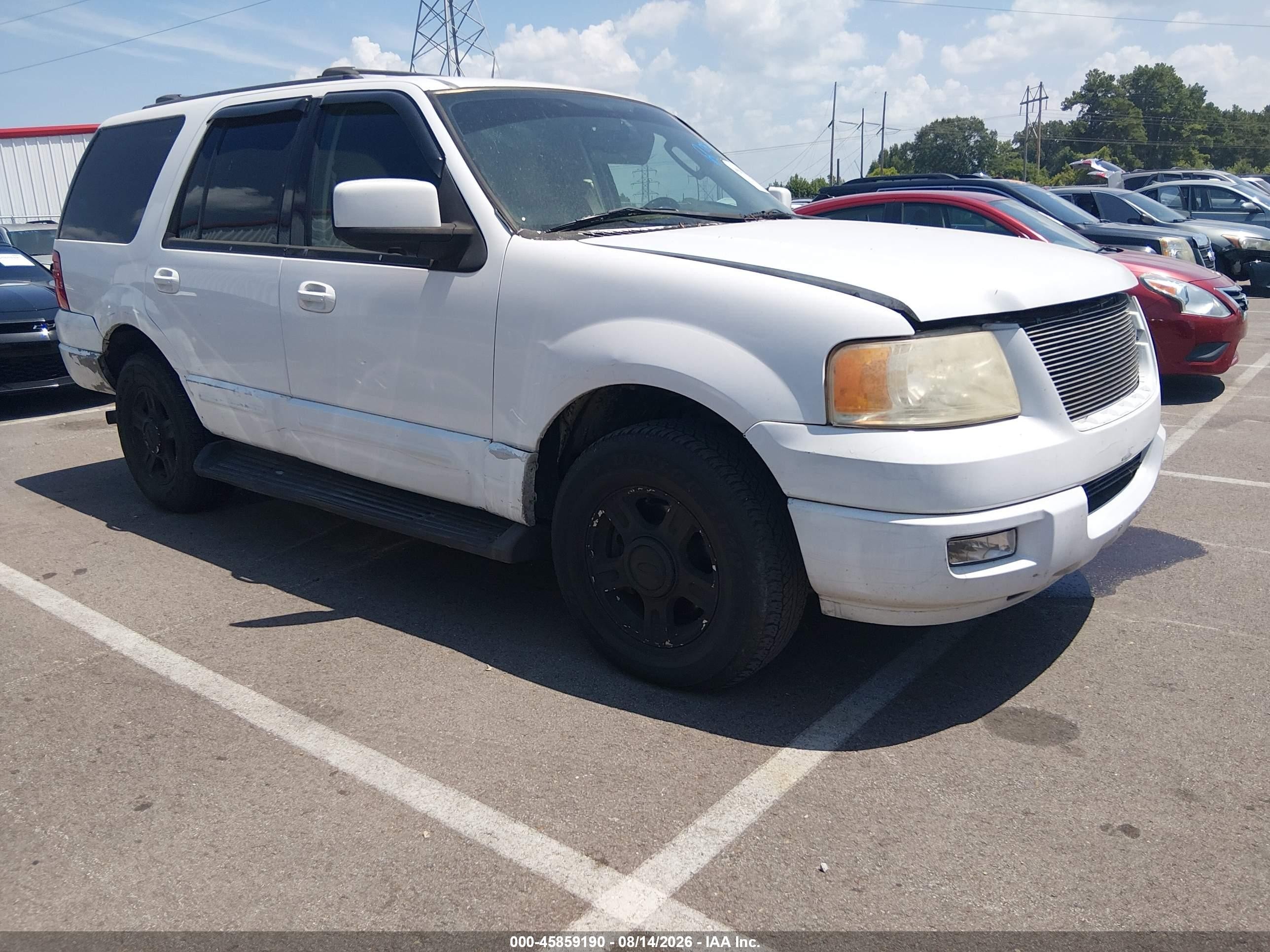 2003 Ford Expedition Xlt Белый vin: 1FMRU15W13LC07994