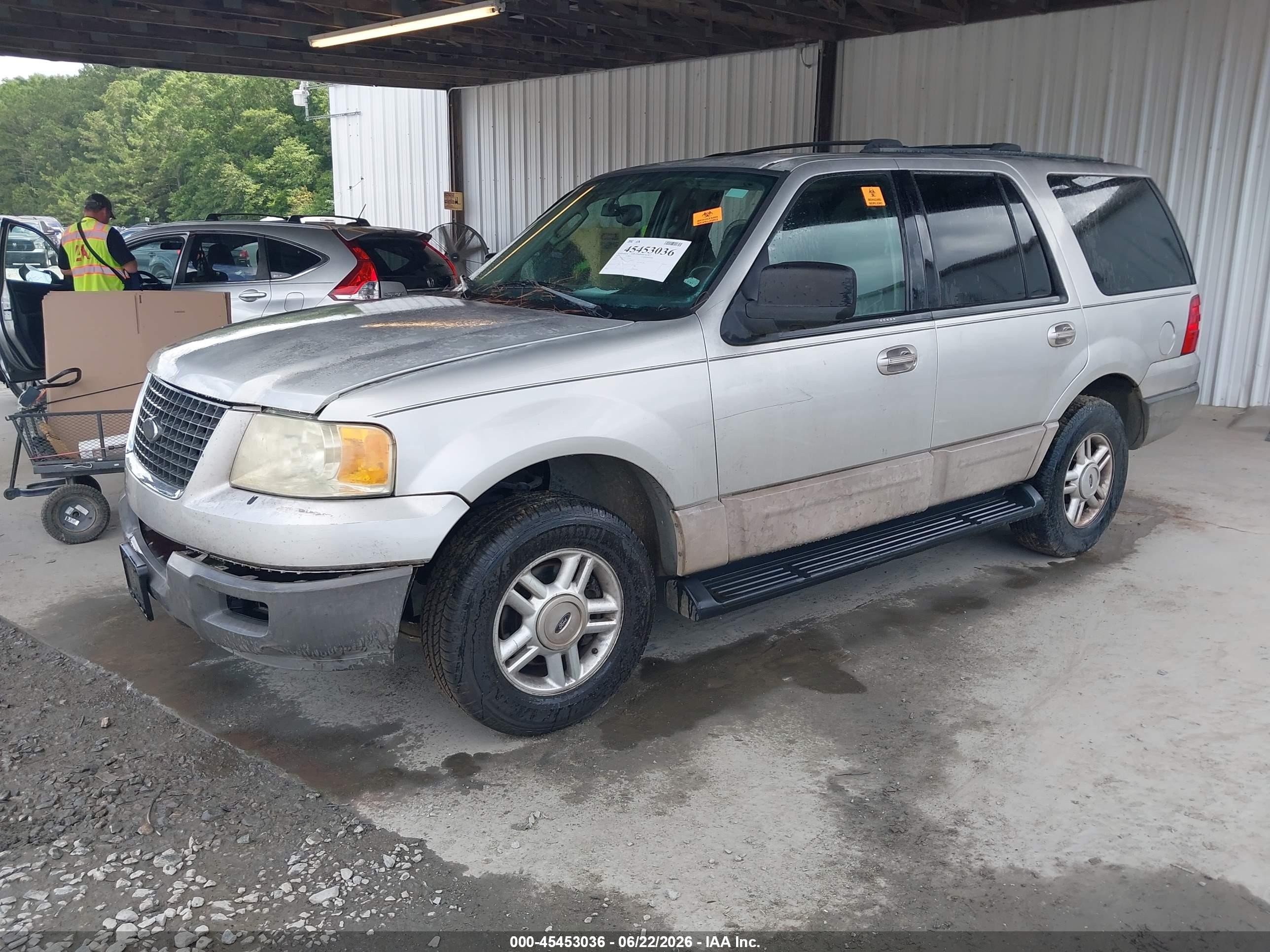 2003 Ford Expedition Xlt Gray vin: 1FMRU15W13LC36962