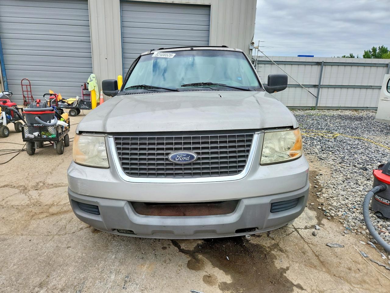 2003 Ford Expedition Xlt Silver vin: 1FMRU15W23LA61069