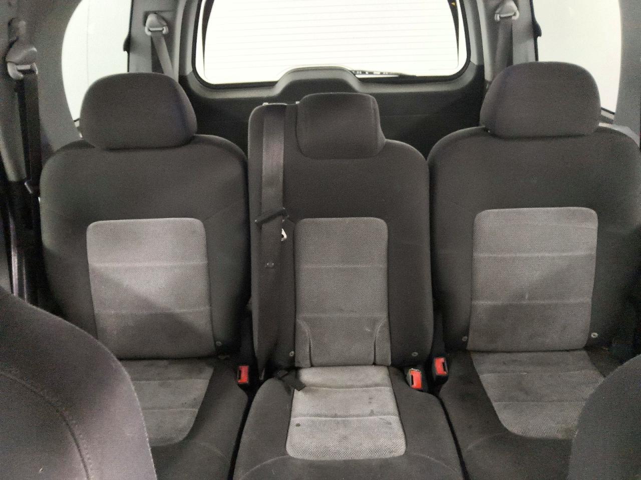 2004 Ford Expedition Xlt Red vin: 1FMRU15W24LB85439