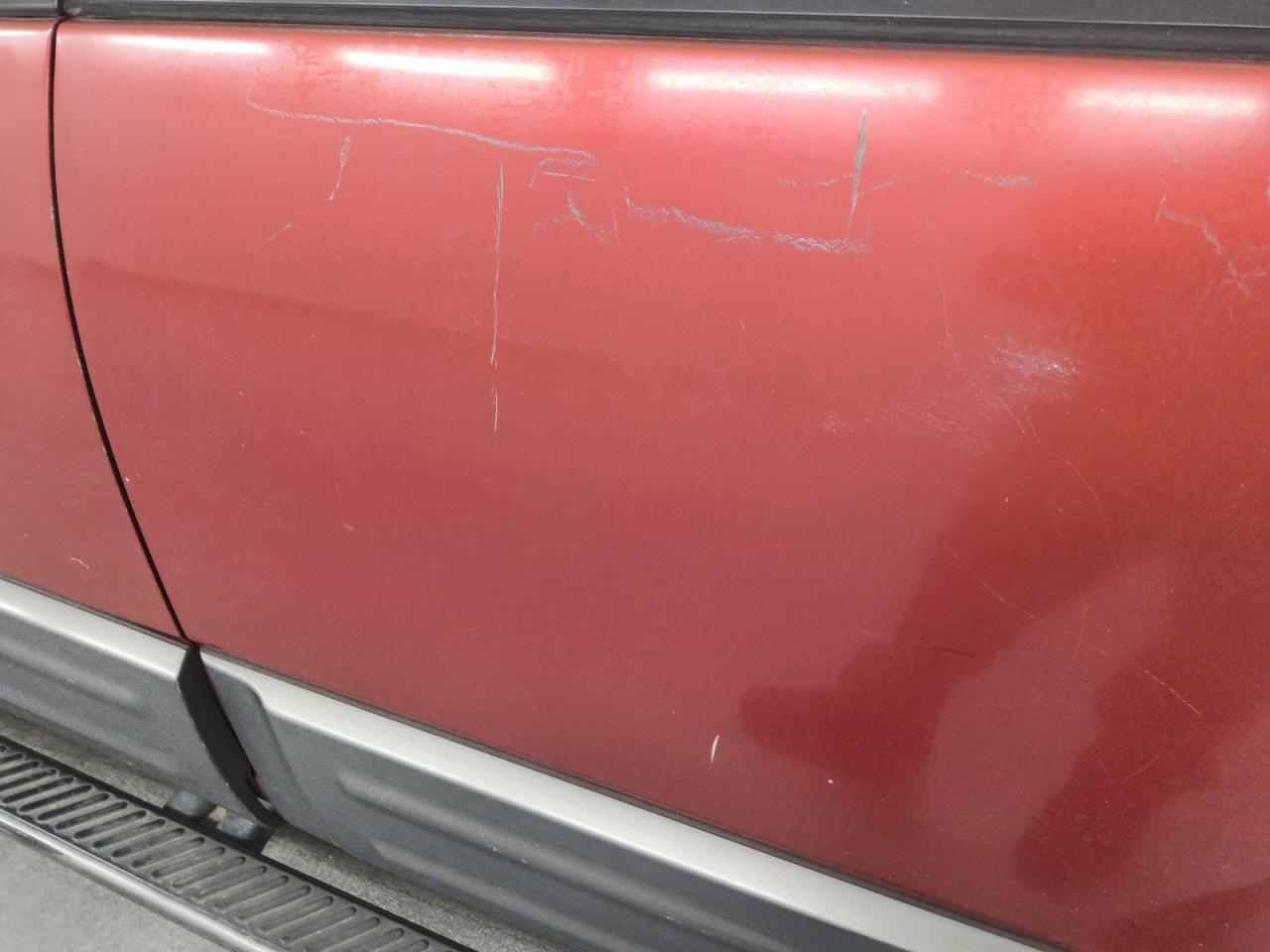 2004 Ford Expedition Xlt Red vin: 1FMRU15W24LB85439 Damage: Left Rear Door, Heavy Scratch, > 12 Inches